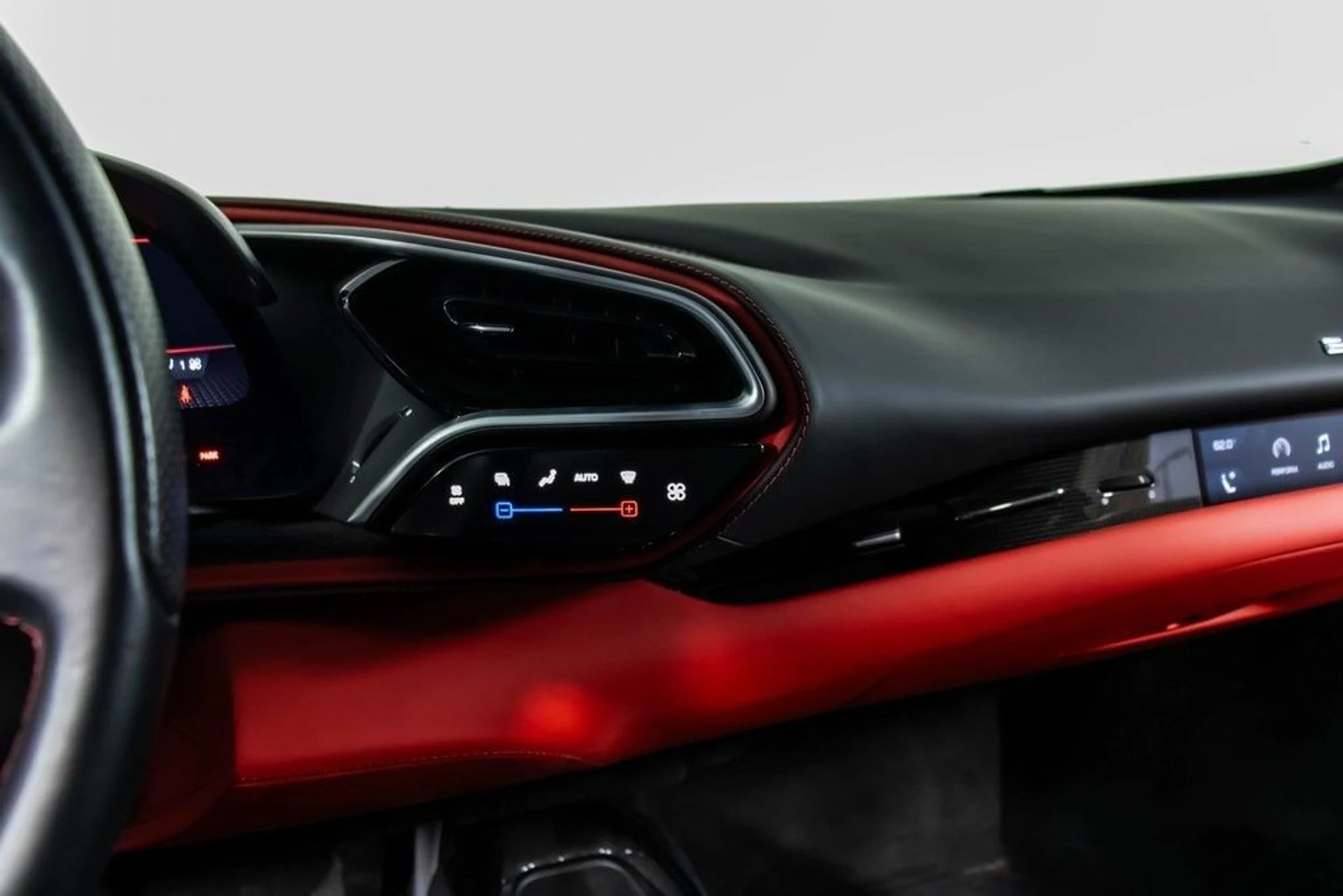 mph038_360153874_c4cd787d999957449e421f8c5e8cc69cx_fa028576cd