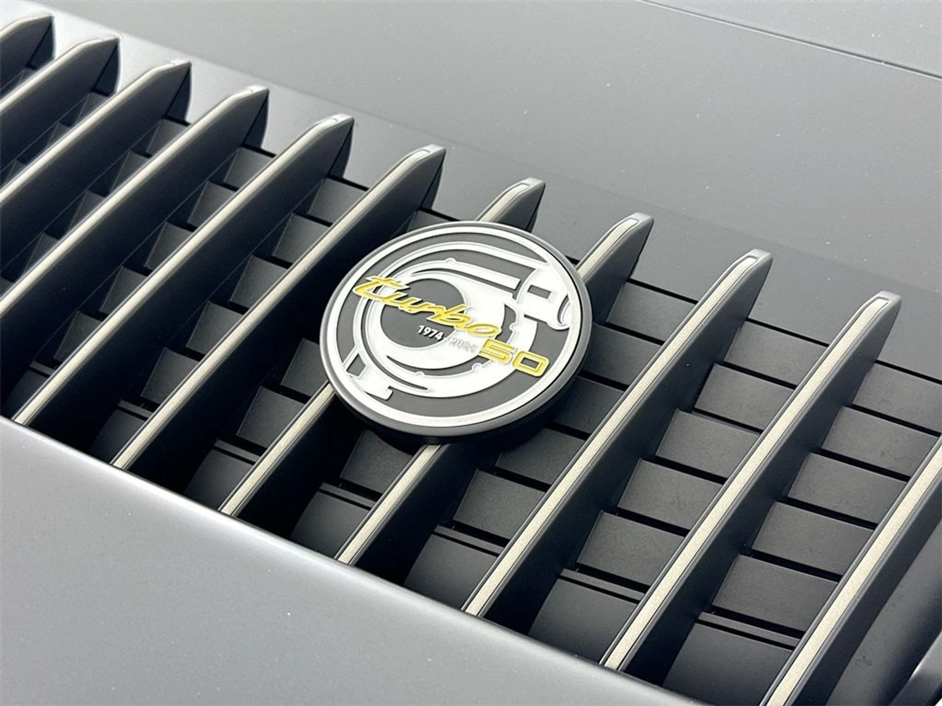 mph038_3605702178_6212f102b17e62abeaf56f9a505d78f2x_830540a3b8