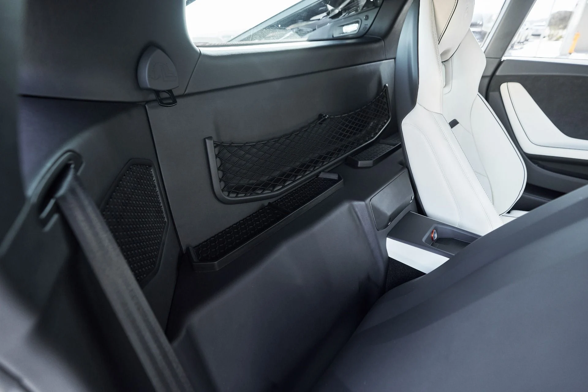 mph038_3608020671_Used_2022_Lamborghini_Huracan_EVO_Base_1761947388_3a64da6b41