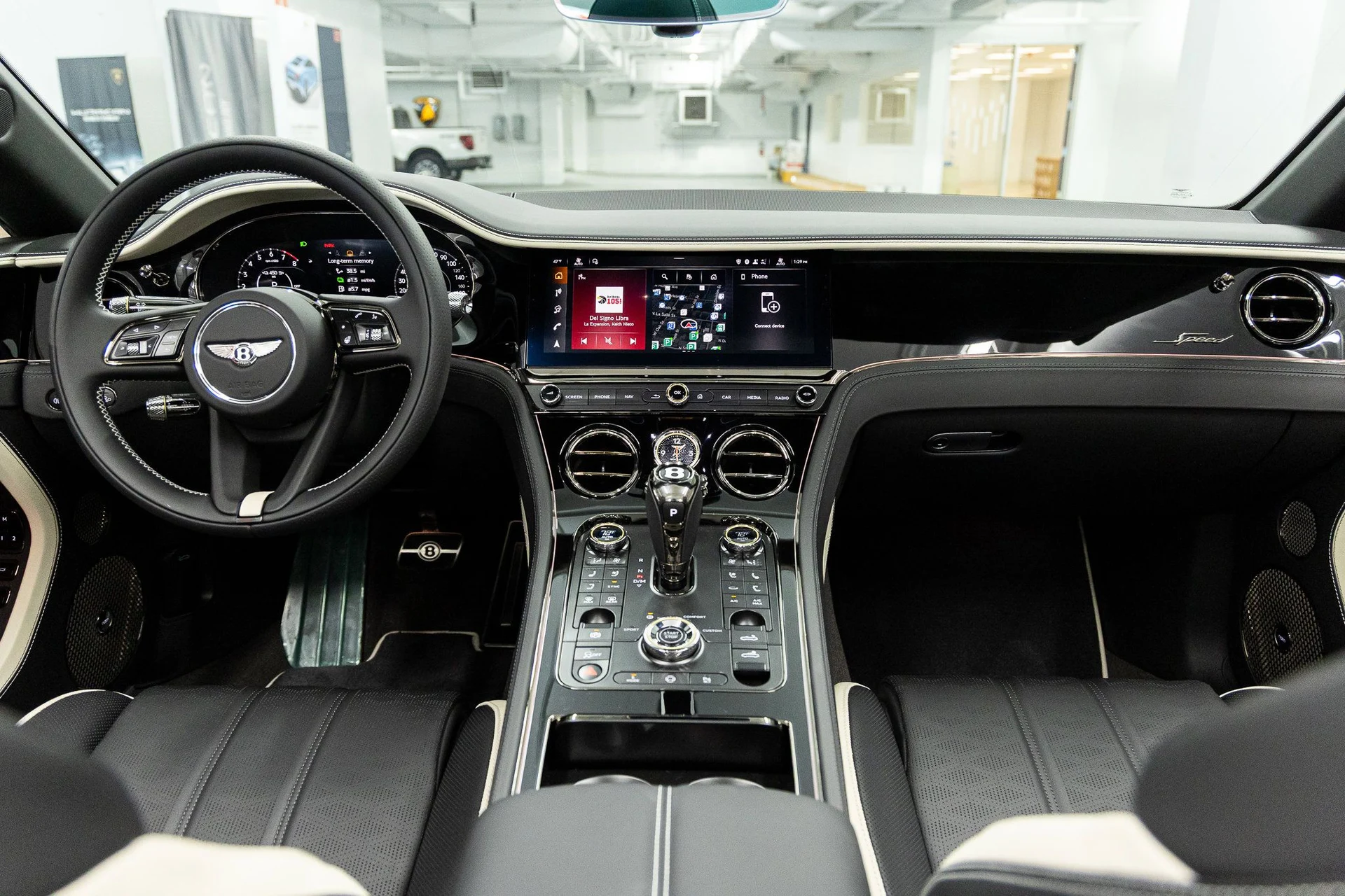 mph038_3608733893_28aad5a94f6e8d76fe13e34319bd2d41x_4e31574708