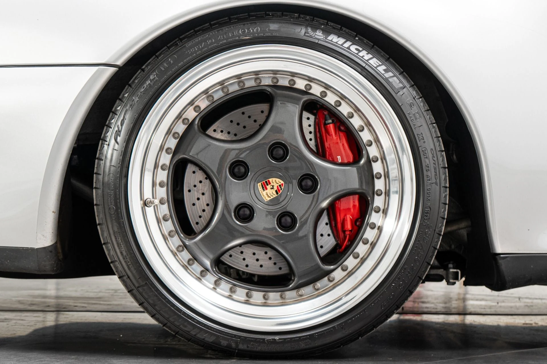mph038_3623742233_Used_1997_Porsche_911_Carrera_4_S_Factory_Aerokit_6_Speed_Manual_1793293698_004ade8b94