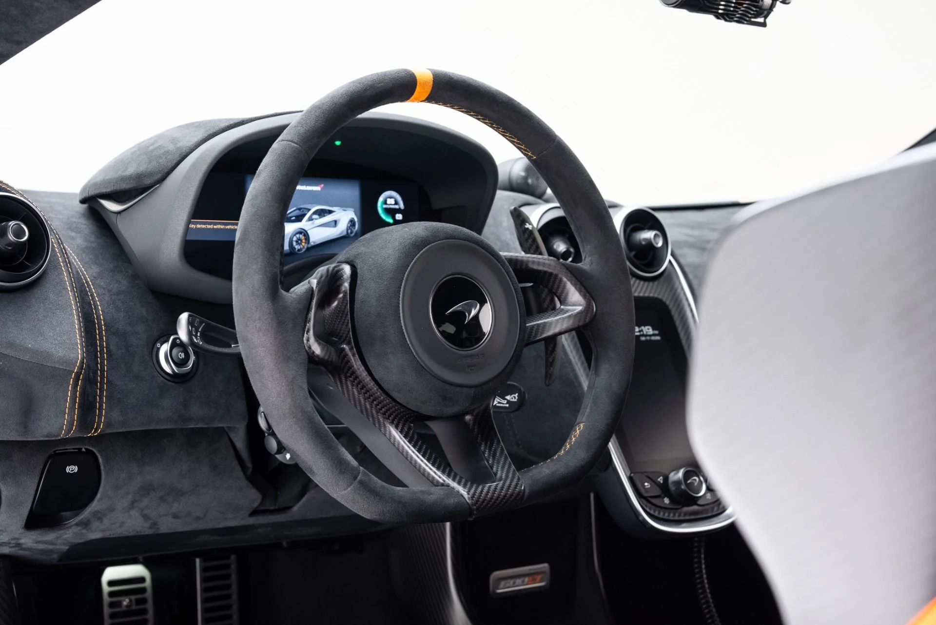 mph038_3634721934_Used_2019_Mc_Laren_600_LT_1771372935_718edfe42a