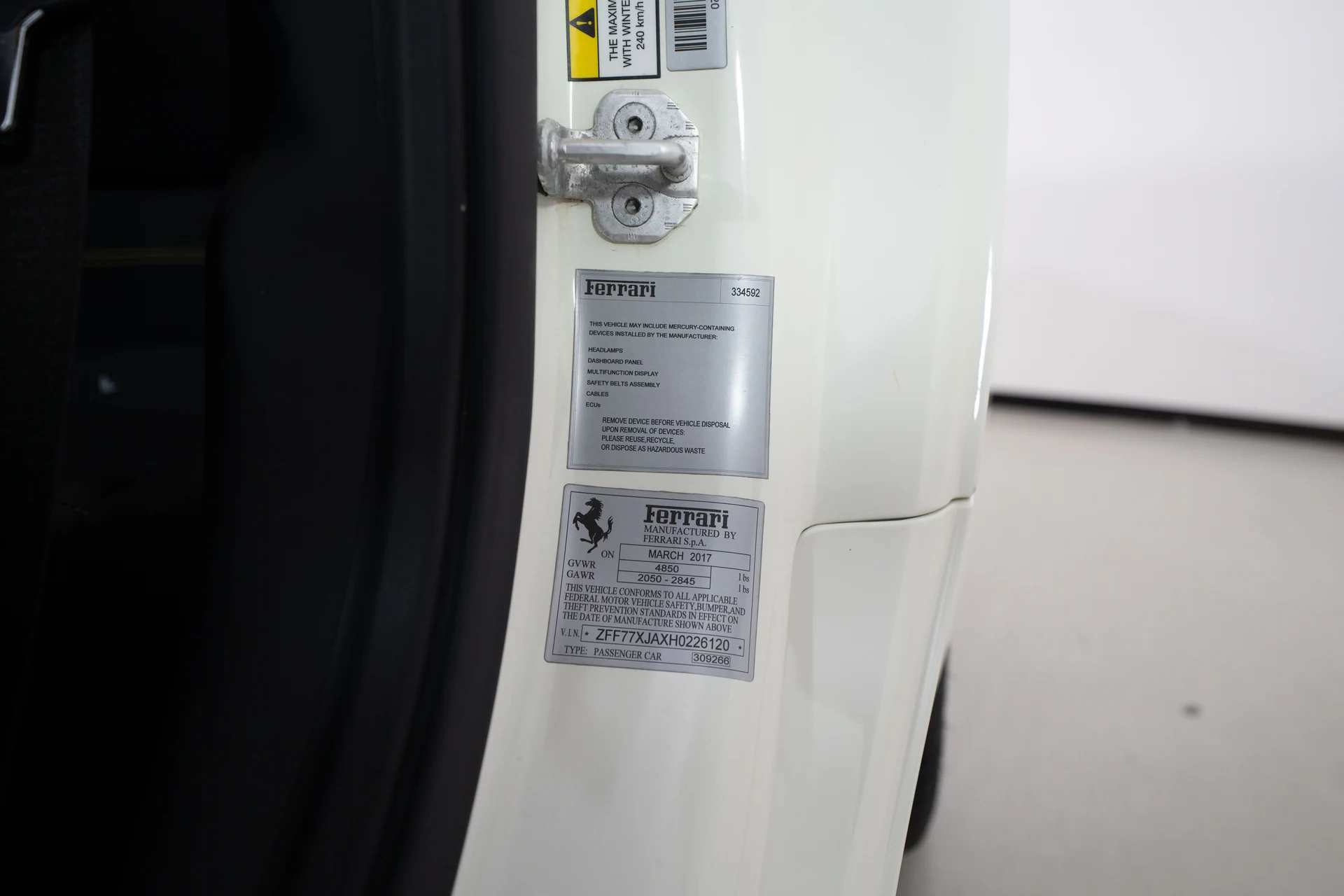 mph038_3637843807_05be93143b1a7cb5066887421816b624_9d7a86a6ea