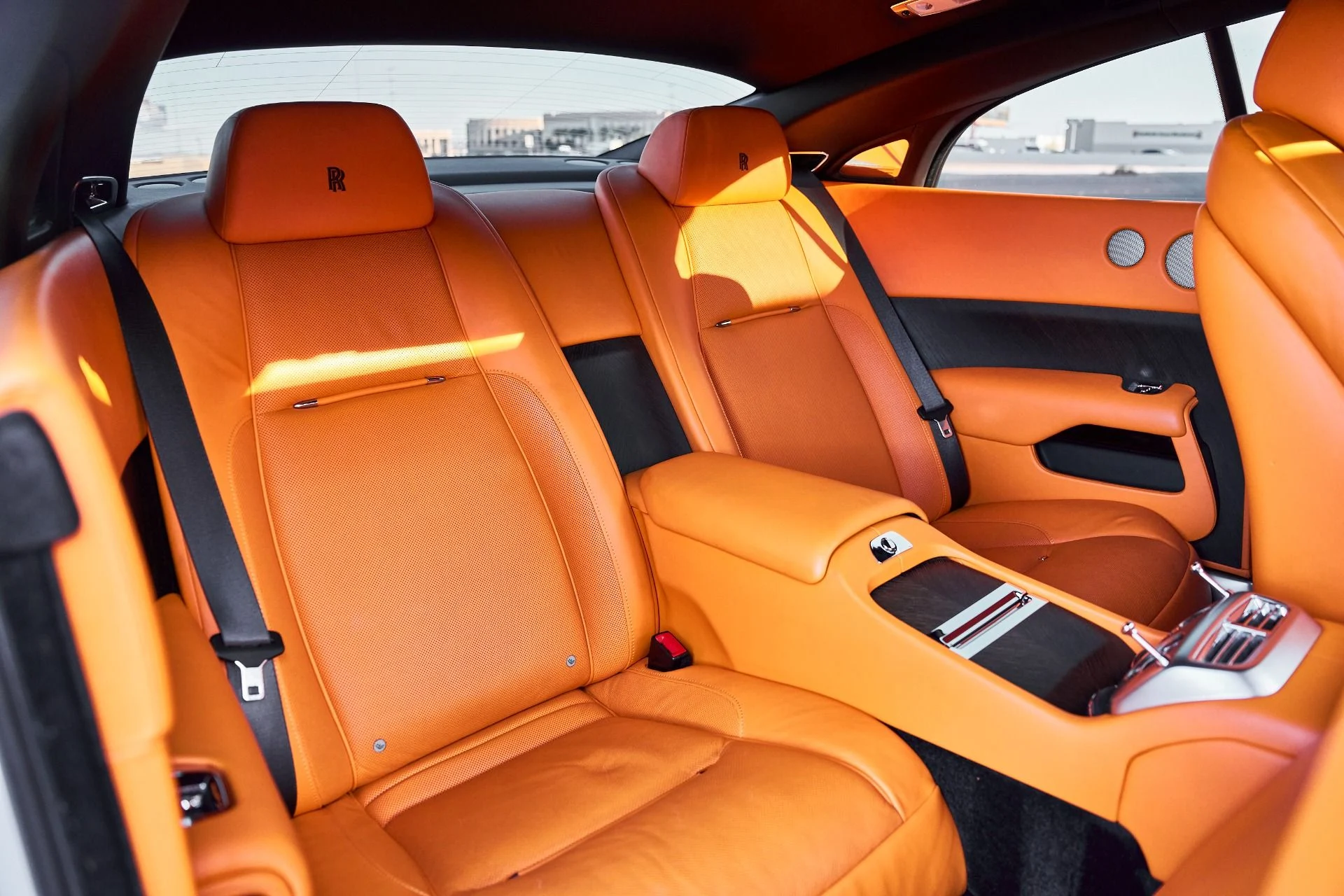 mph038_3671462781_Used_2019_Rolls_Royce_Wraith_Base_1772849638_cb00a0d911