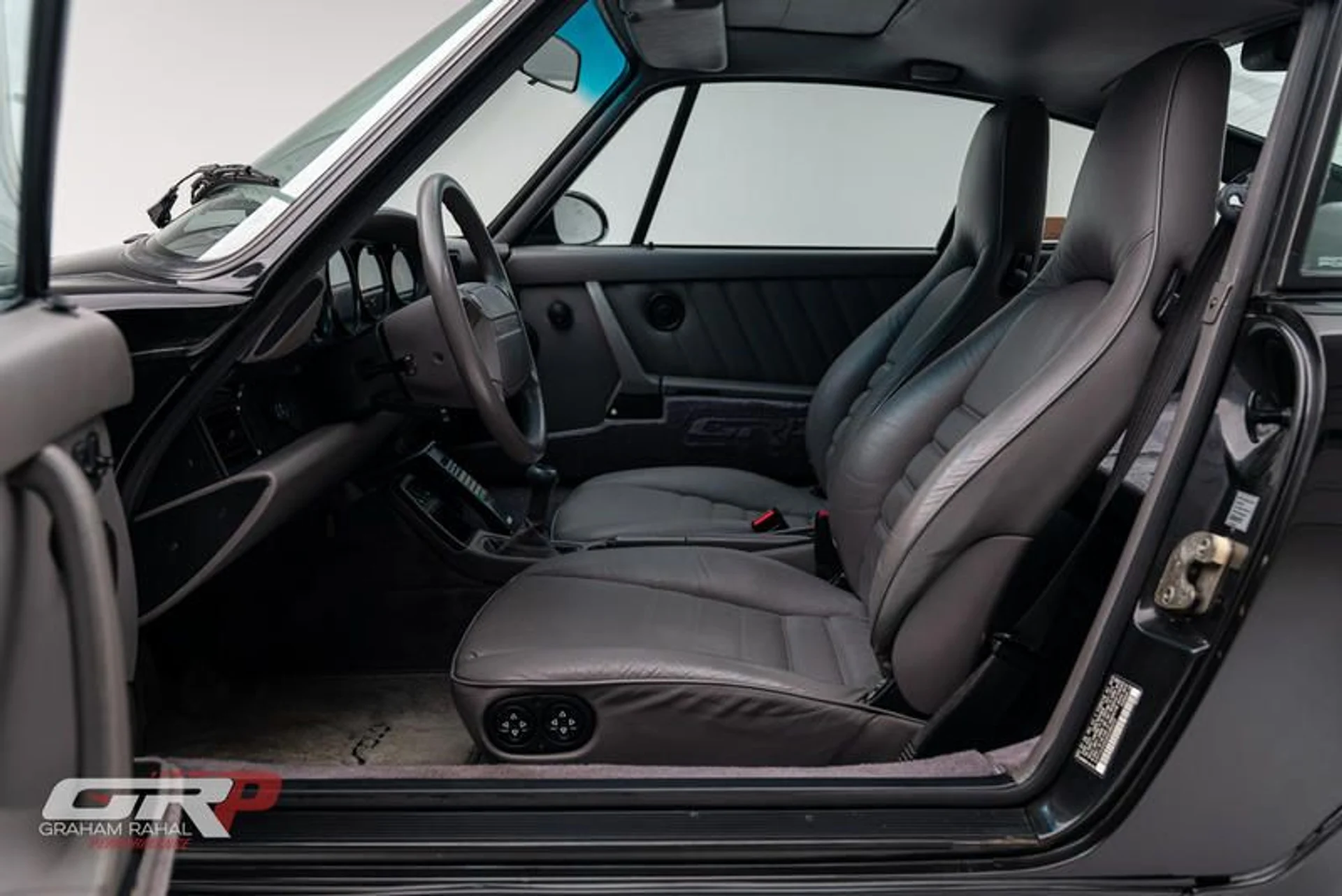 mph038_3680565925_E9289_C75_4_C85_4_AD_0_9883_134_B2_D4_FDE_3_D_ef1684d02c