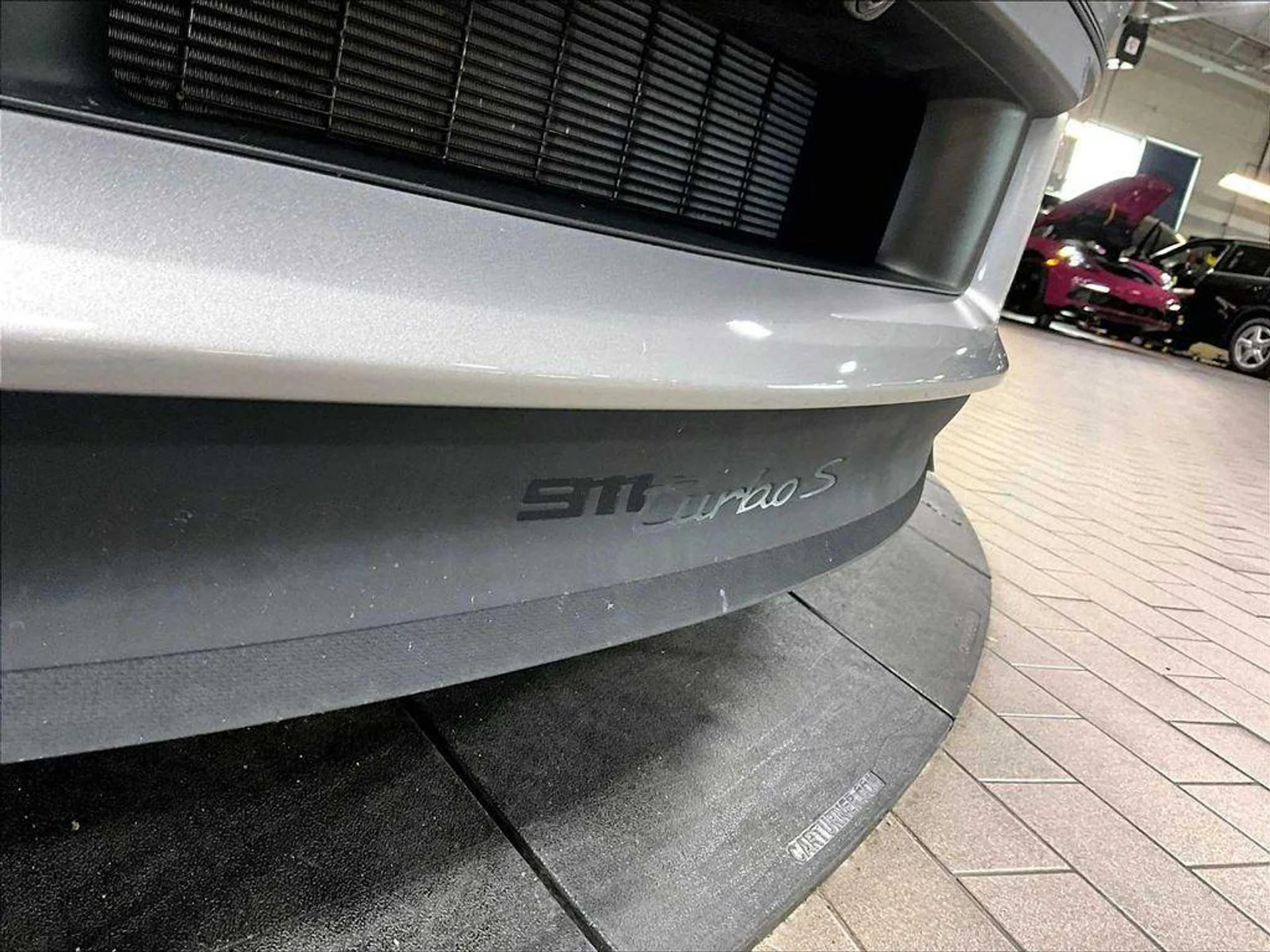 mph038_3687772028_2z1_EBH_Esipi9a_R6i4l_Nkoseg_GX_0_b3fb18f383