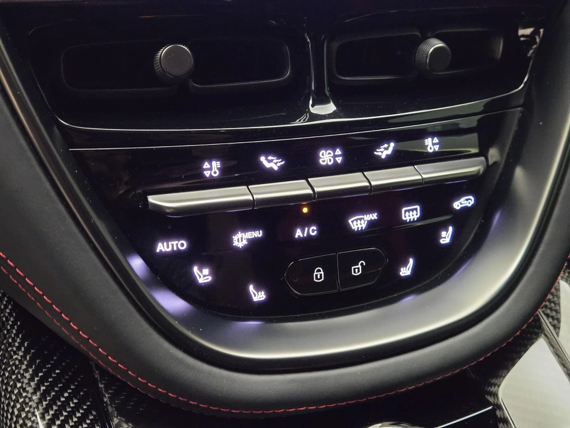 mph038_368918307_Used_2023_Aston_Martin_DBX_707_1777354930_0a93b2bf0a