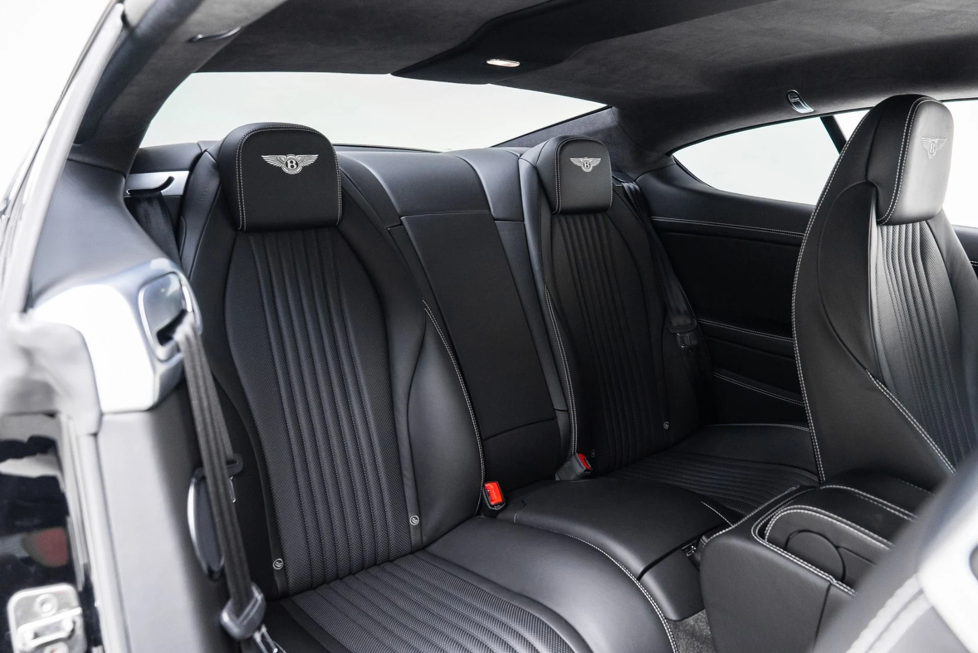mph038_3707745507_Used_2017_Bentley_Continental_GT_V8_1768413690_cf7d6c7553
