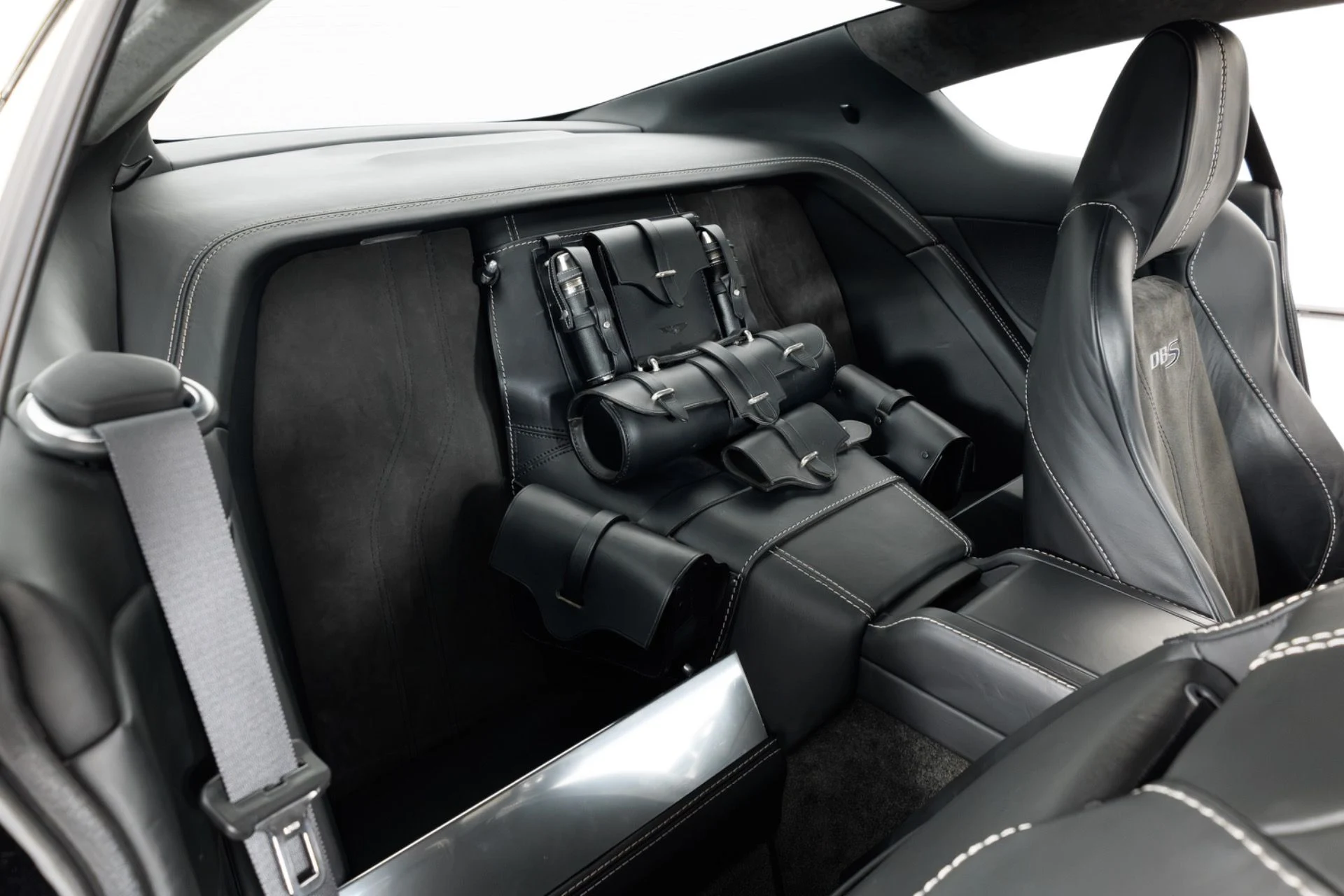 mph038_3723471079_Used_2009_Aston_Martin_DBS_V12_Manual_1785525199_4c7f38d8be