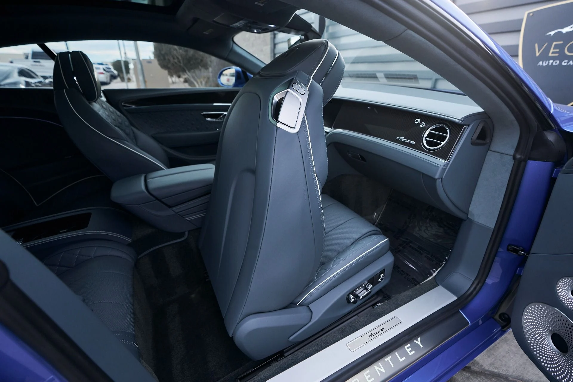 mph038_3723732457_Used_2023_Bentley_Continental_GT_Azure_1761756006_773ad4caf2