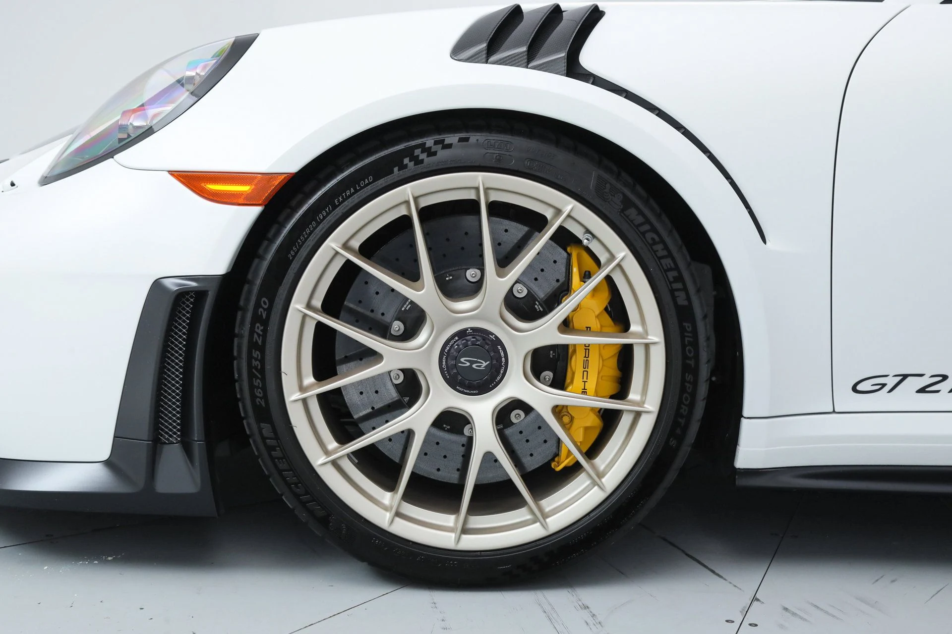 mph038_3723815125_55d4570ced9cb0ccb73cbef77950fb8f_ea5a4e8a23