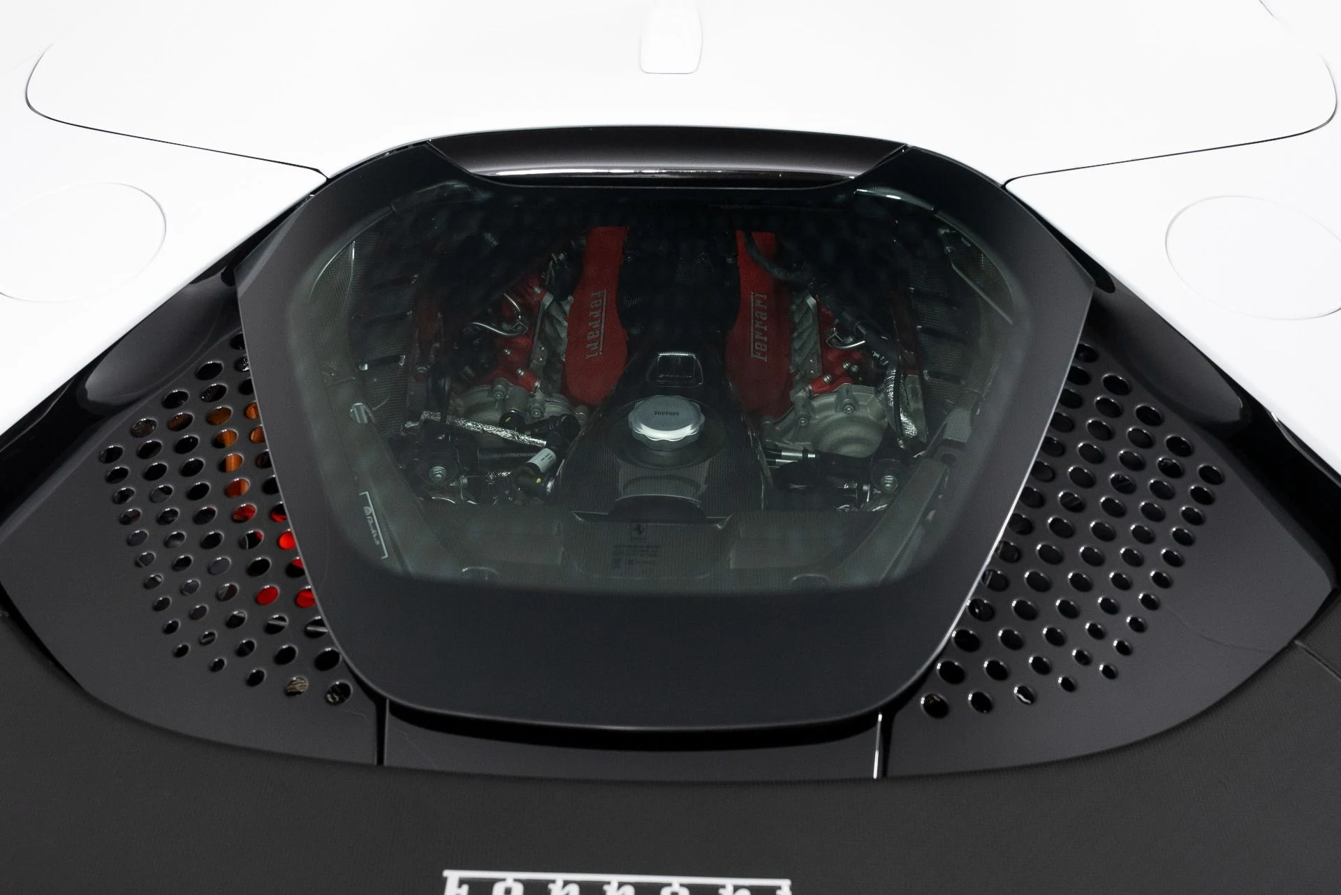 mph038_372449297_Used_2024_Ferrari_SF_90_Spider_1753904235_bdf02d4775