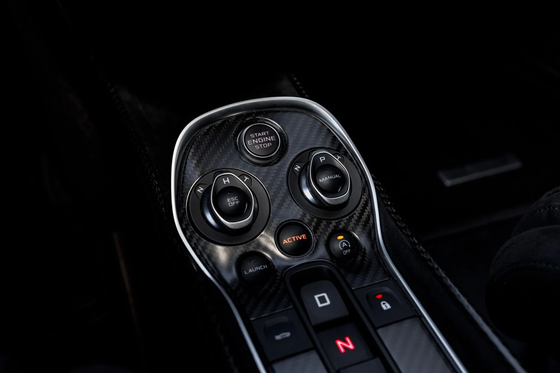 mph038_3728770601_615_p39_l_2c9e3497ee