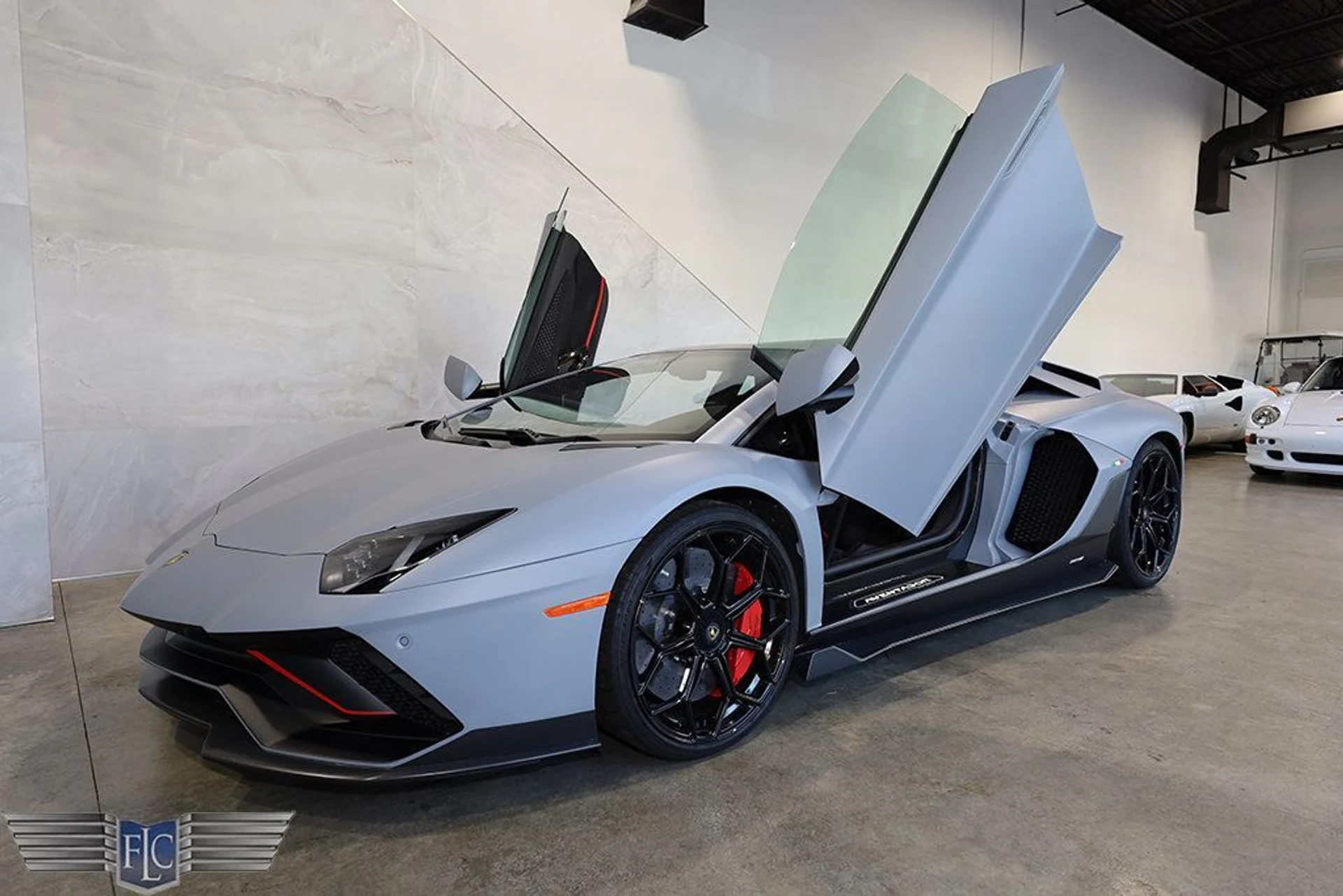 mph038_3750681494_used_2022_lamborghini_aventador_lp7804ultimaecoupe_9689_22906209_39_1024_399b8bc079