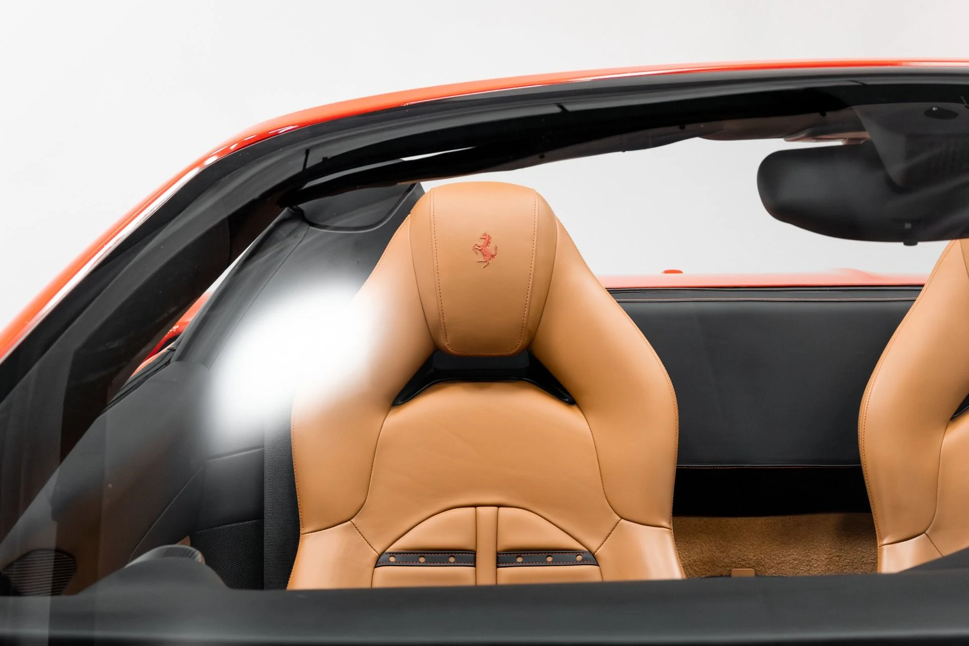 mph038_3752267102_Used_2016_Ferrari_488_Spider_Base_1761761297_4524f44c99