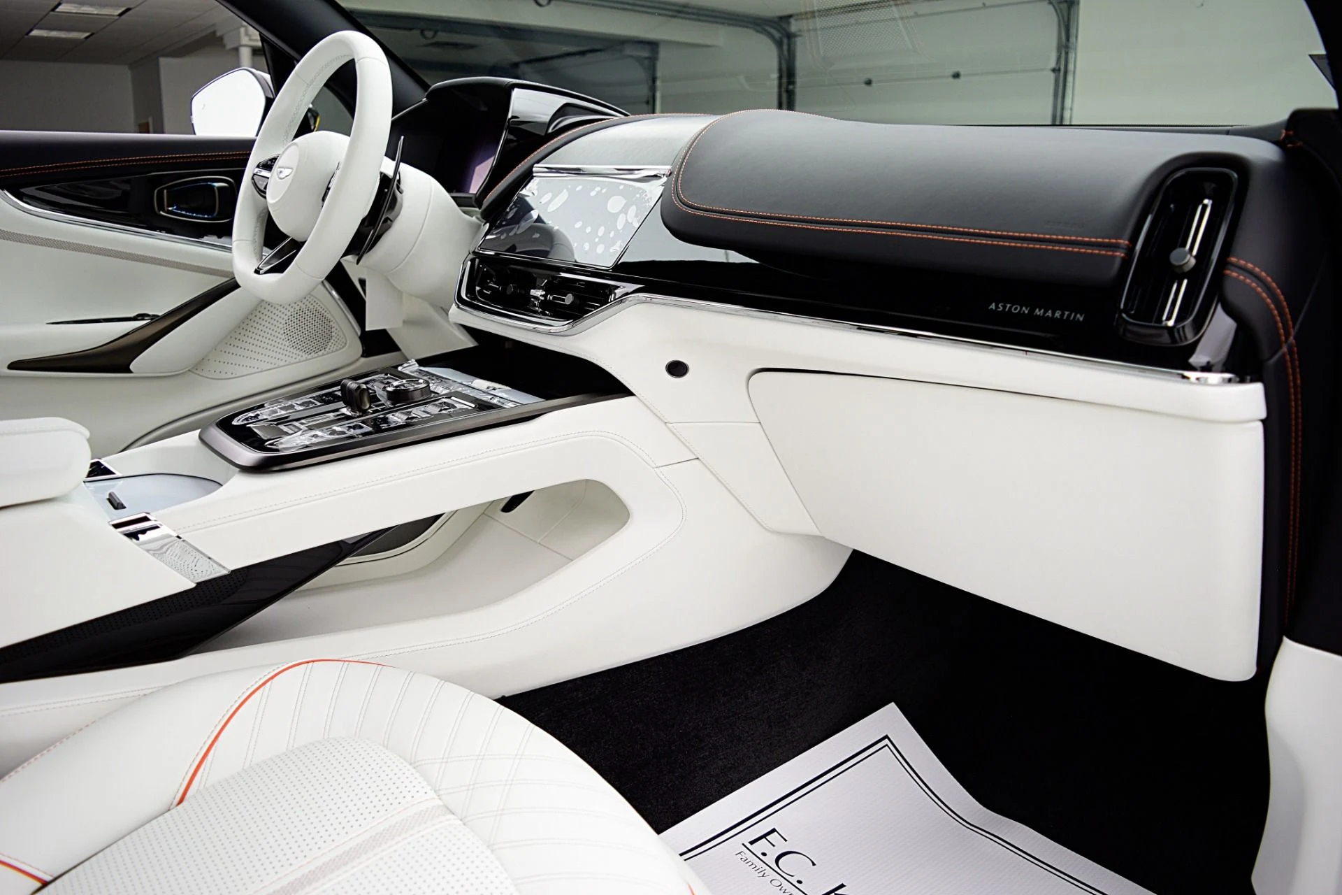 mph038_3761426697_New_2025_Aston_Martin_DBX_707_48a3238611