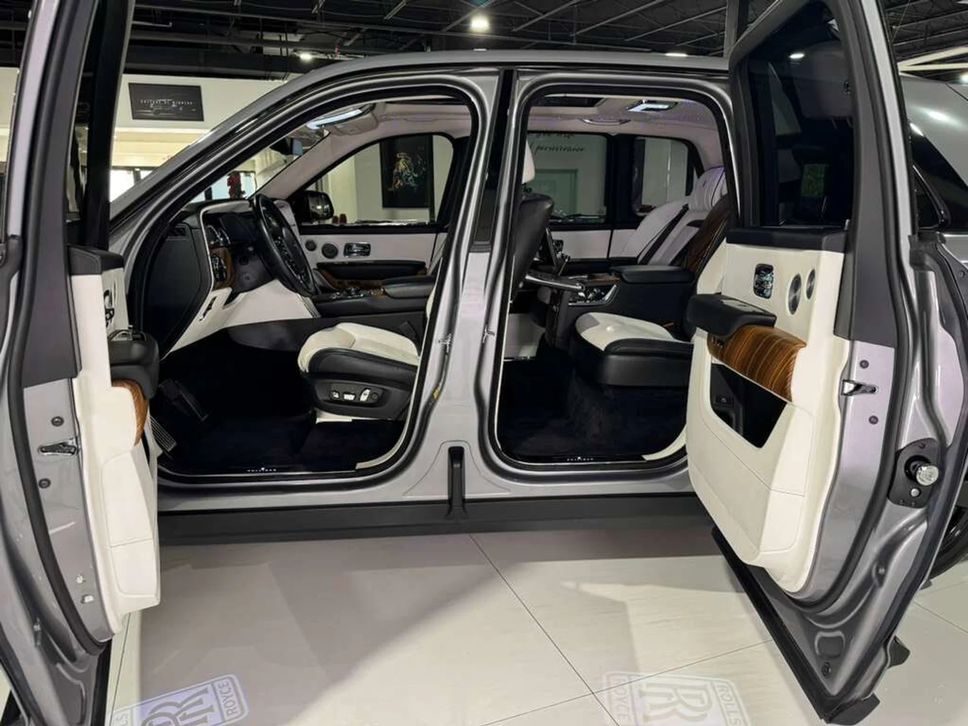 mph038_3762790276_0ee21749c4a21877f04c56634f6c5ea5_efbfe487f2