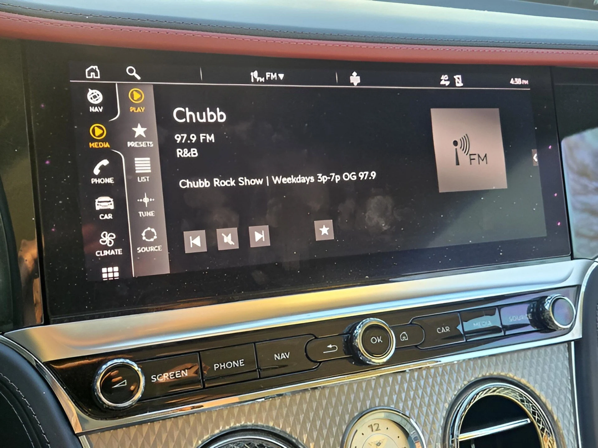 mph038_3774983246_aaa1ed705547373436d194ef6b577a59x_d4a2668616