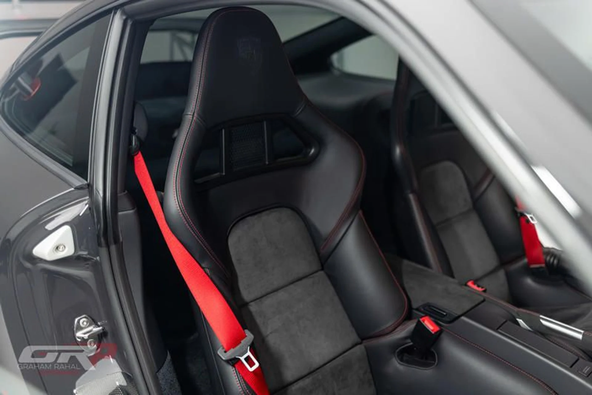 mph038_377679519_2100_EA_97_DD_45_4533_B1_BA_E0827_AD_1_A6_F6_5a933895b2