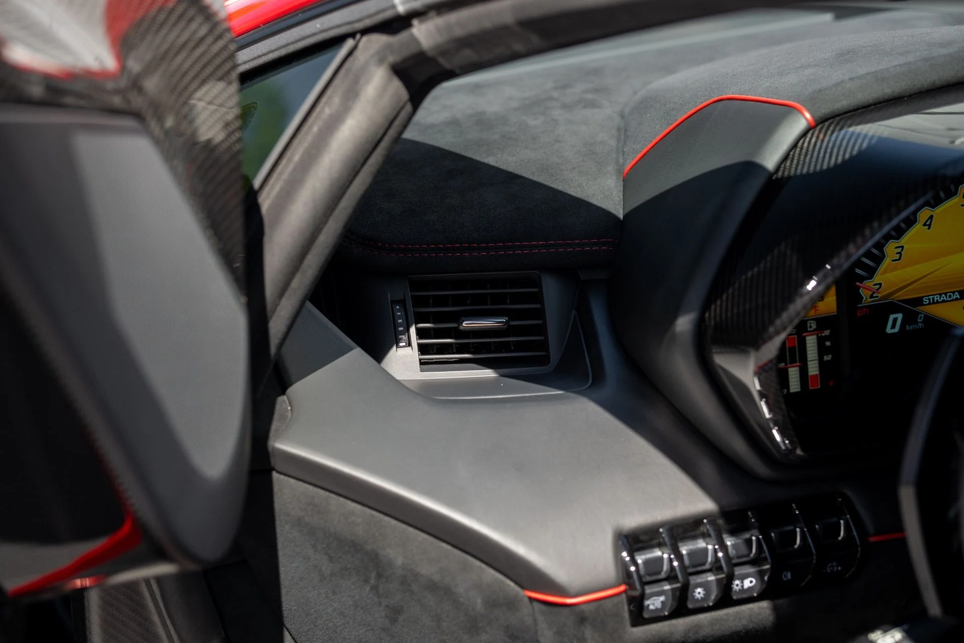 mph038_3784385018_Used_2016_Lamborghini_Aventador_LP_750_4_SV_1760392295_b02b845bec
