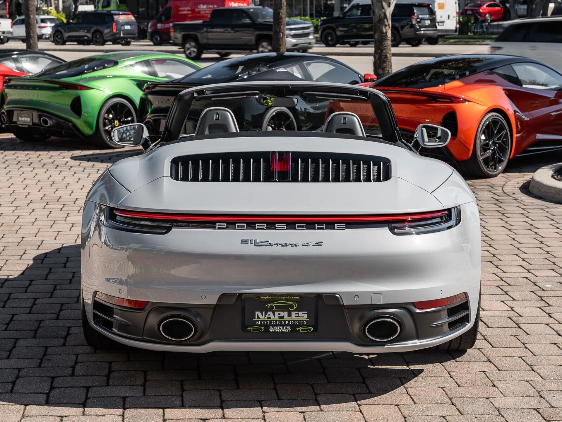 mph038_3785437131_Used_2024_Porsche_911_Carrera_4_S_1792609683_610cd0c8c3