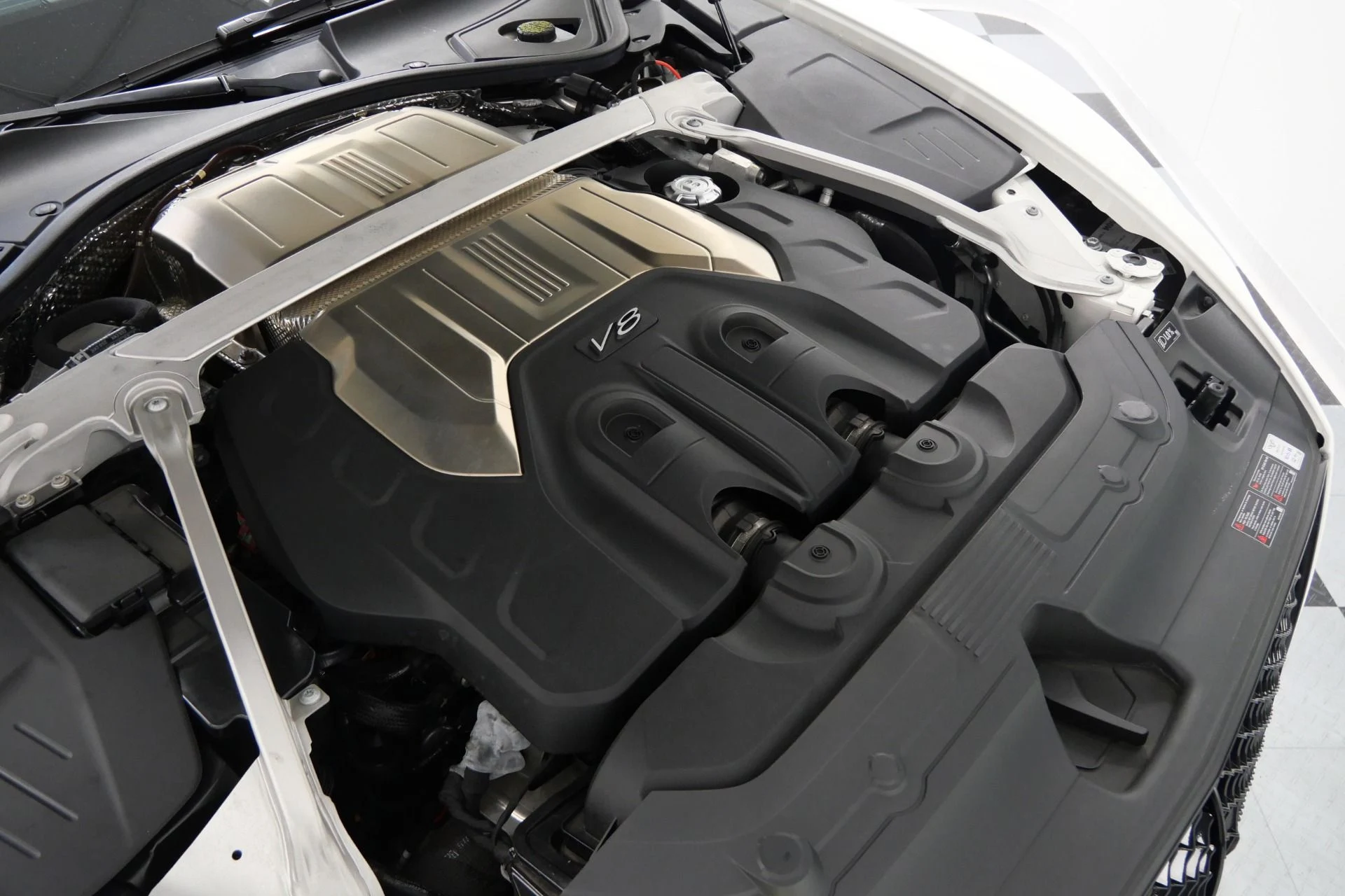 mph038_3792218559_Used_2022_Bentley_Continental_GTC_V8_Mulliner_Specification_Front_Seat_Comfort_Specification_1775574655_ea61ed8579