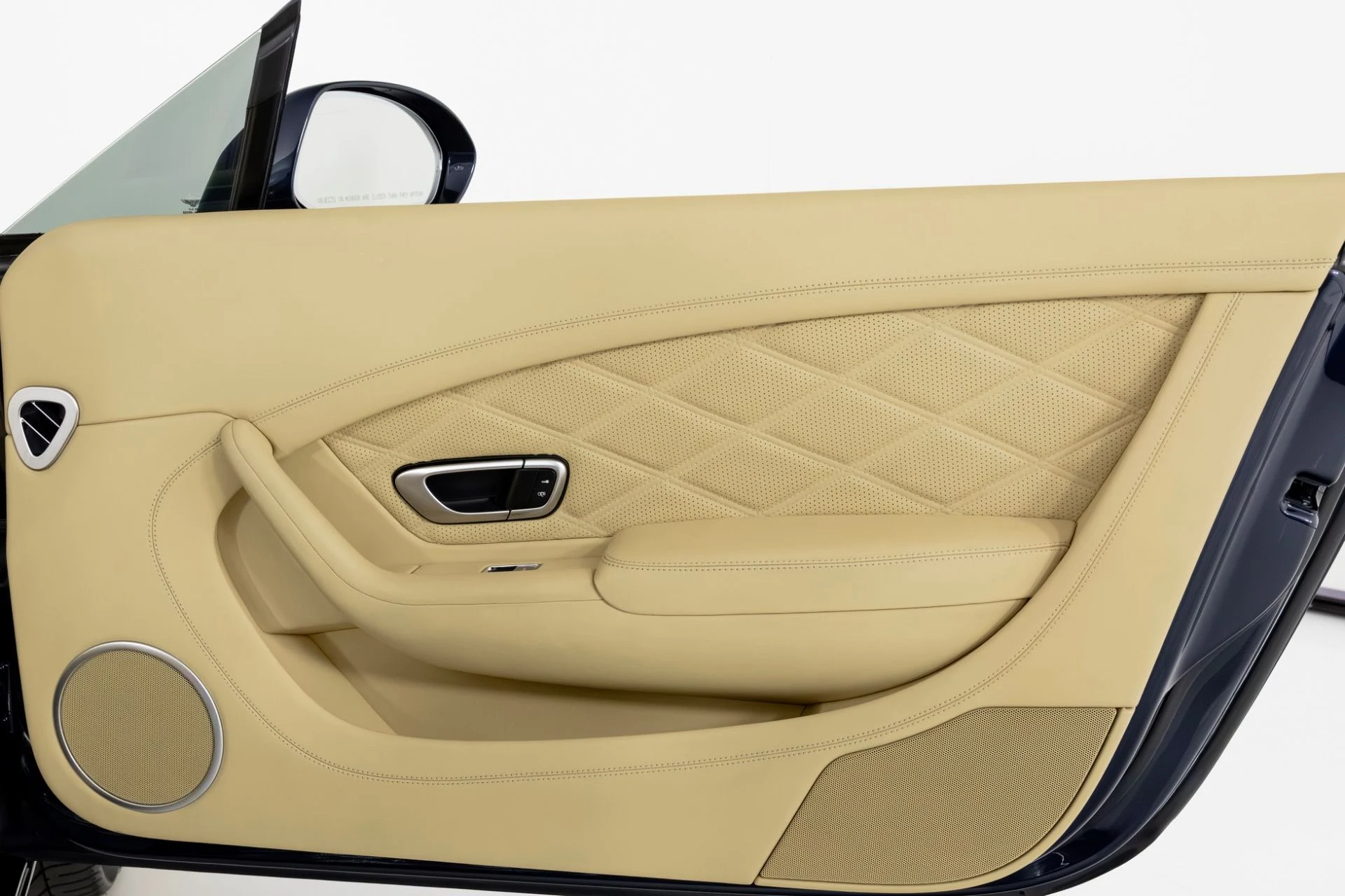 mph038_380096257_Used_2014_Bentley_Continental_GT_V8_1766612369_54b73678c7