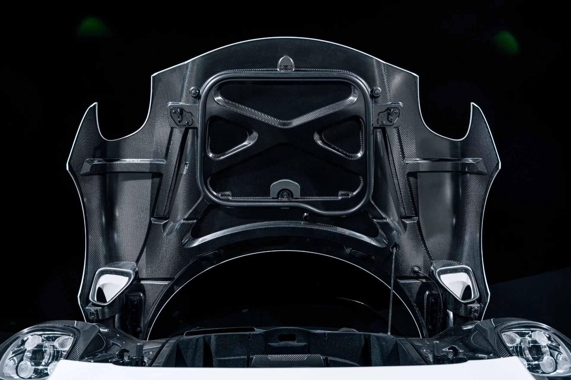 mph038_380376501_12440_p39_l_8eff00a975