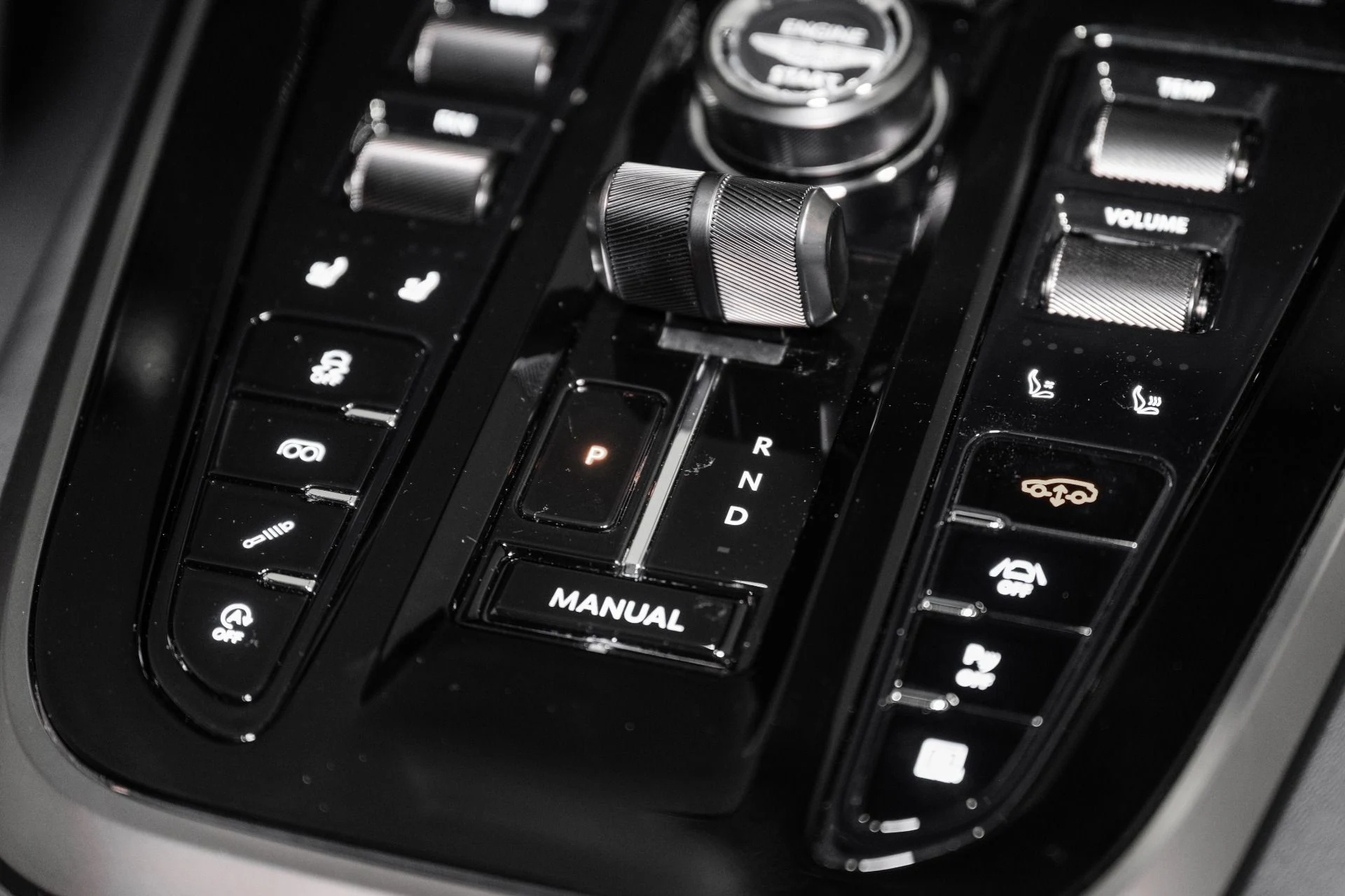 mph038_3805293297_New_2026_Aston_Martin_DBX_S_1765985660_d898b982f1