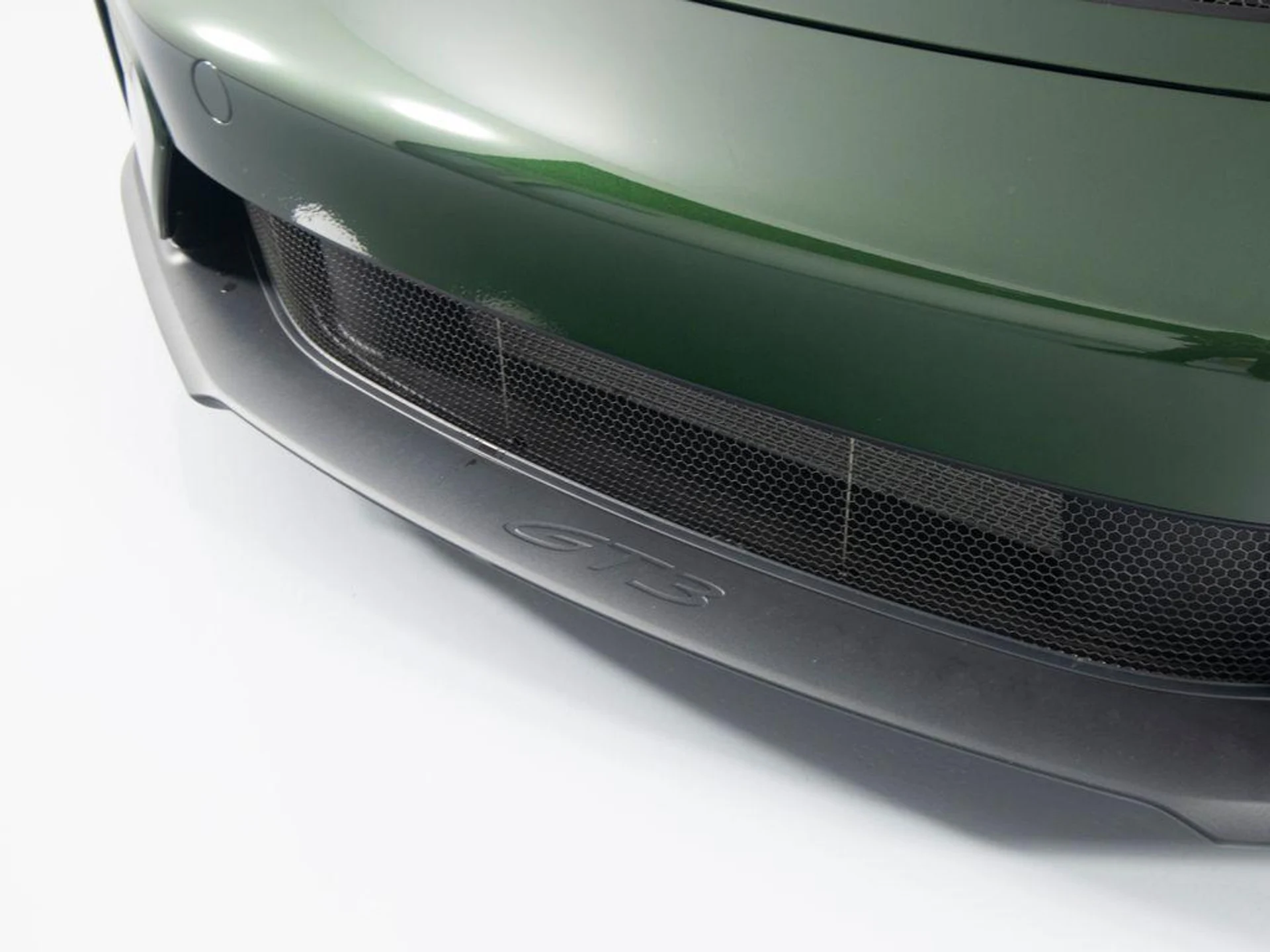 mph038_3836154628_r_JH_6_YS_Nly_Gx_G7_Kl_Da_R3d_Et_Bv_Yc_baf8b8e916