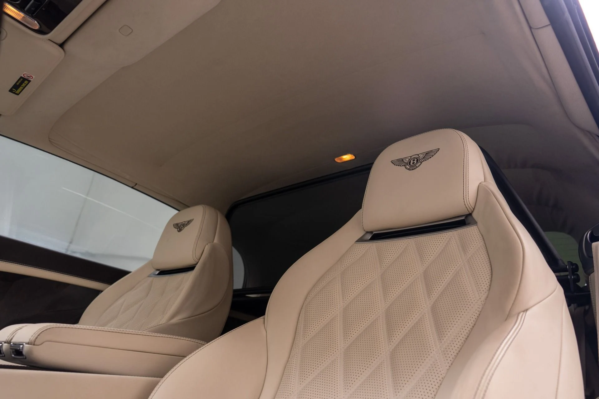 mph038_3836280609_Used_2014_Bentley_Continental_GTC_Speed_Low_Miles_Extended_Veneers_Classic_Color_Combination_1785352164_eab47a1156