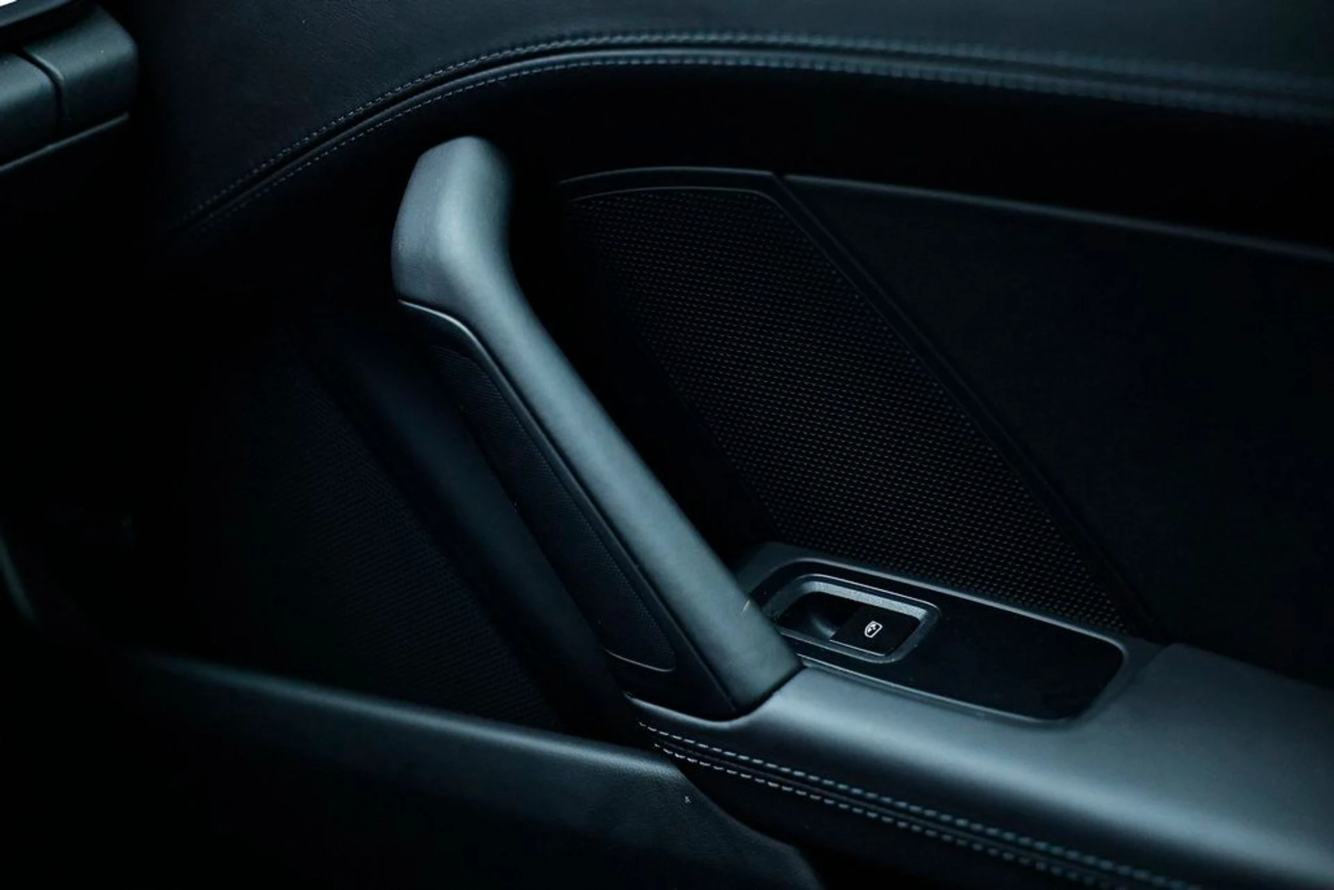 mph038_3853227128_df8a56b6472e4e66fd891e0a2e83d754_dc294c74ea