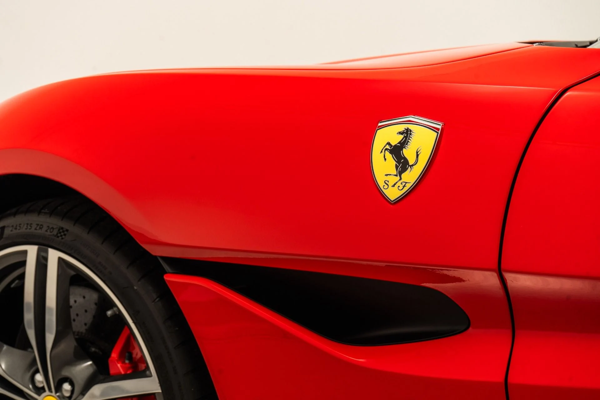 mph038_3859385895_Used_2023_Ferrari_Portofino_M_1759171852_64ec400bee