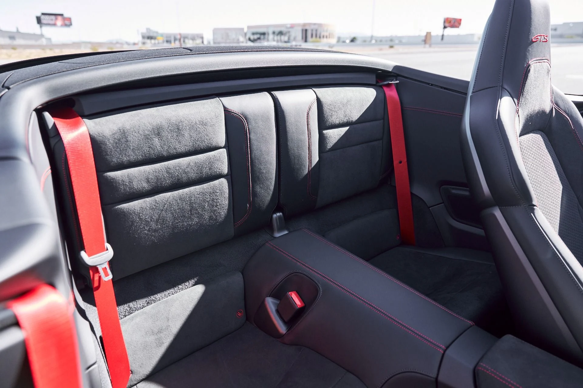 mph038_386882168_Used_2026_Porsche_911_Carrera_GTS_1767062913_1a3e8ee076