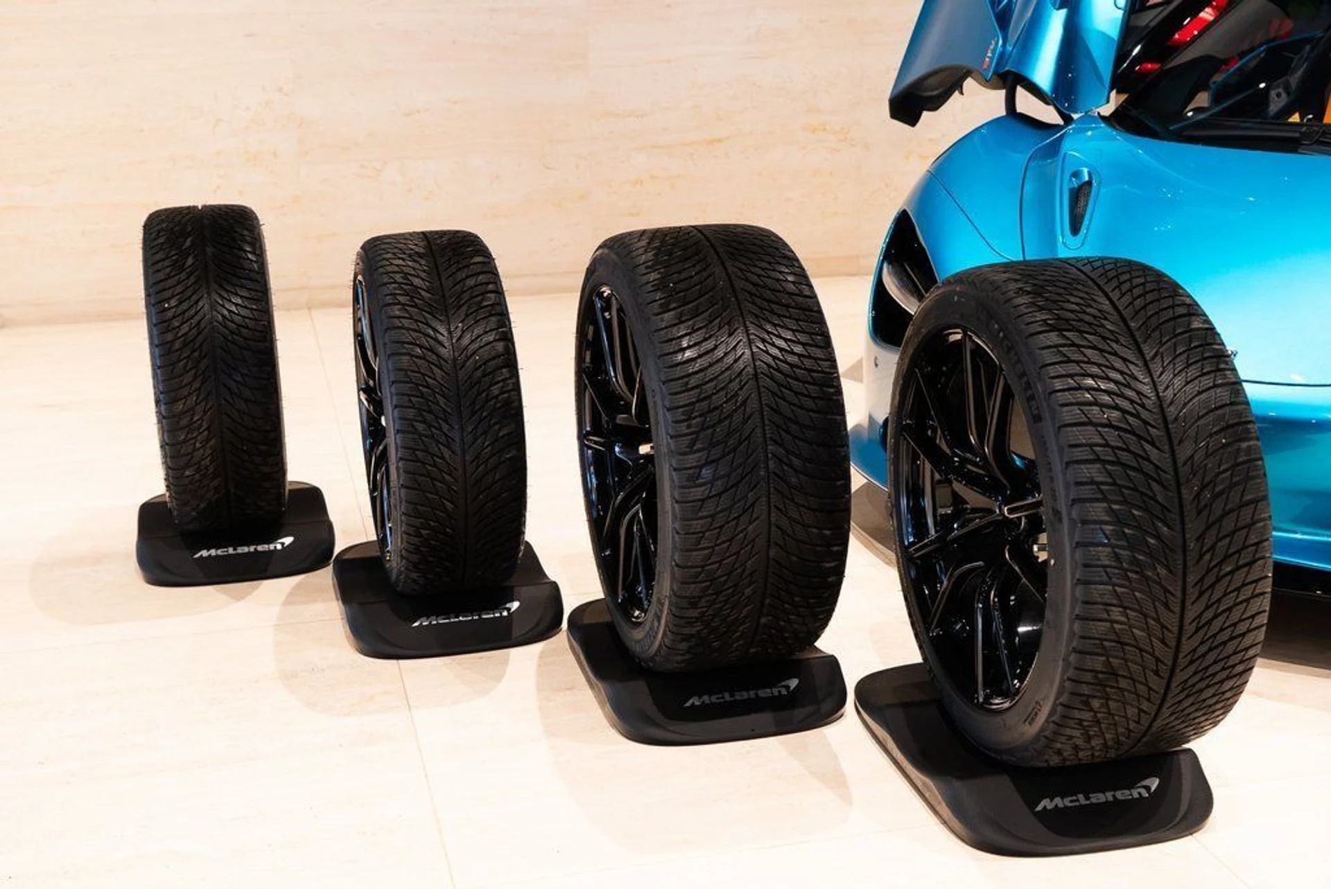 mph038_3872441892_5ddd6c2c9a1da93600fd2ae48753aa94_dae9d1aac9