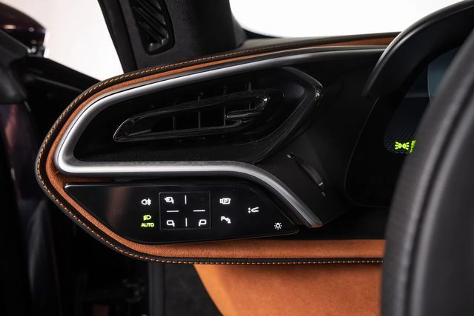 mph038_388681319_7bcd4229e42753d259a1cb2e21663b32x_4aecbb0dc1