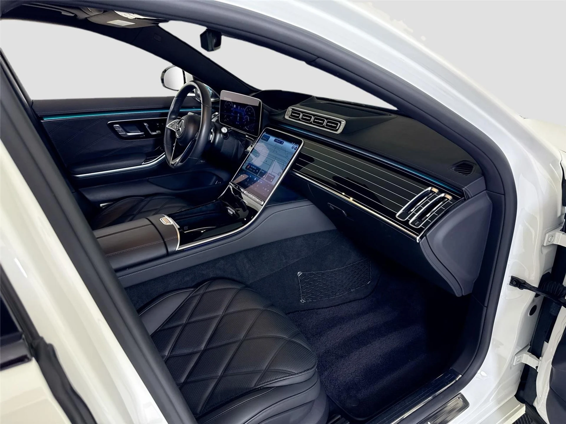 mph038_3893791363_13a877f0e6307ef62a5083e6f3adf6be_53338be403