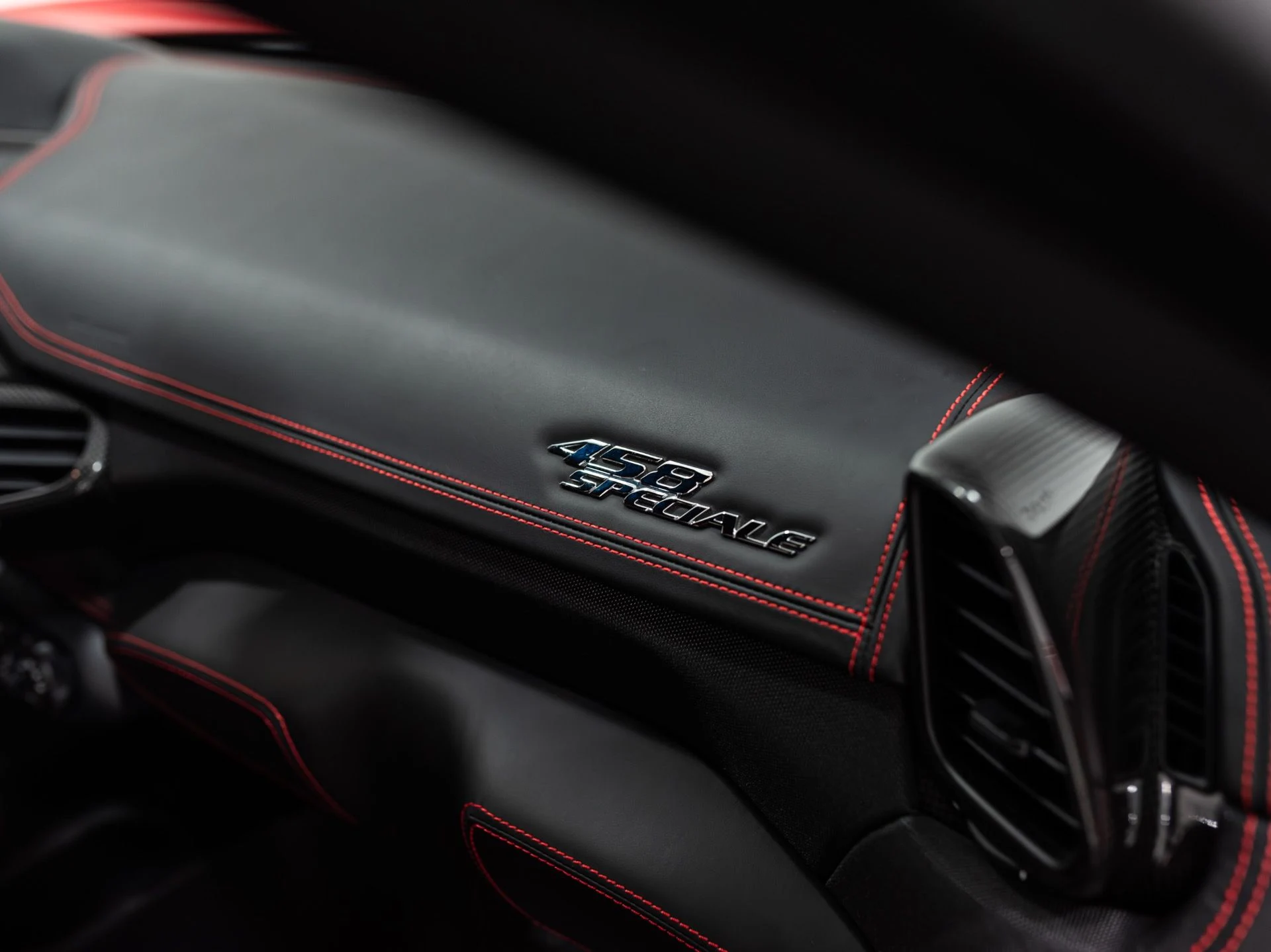 mph038_3912956804_13285_p39_l_c676ffce86