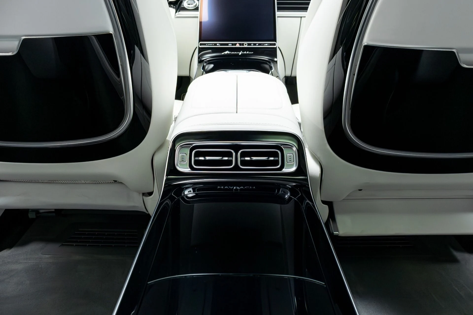 mph038_3915120178_Used_2023_Mercedes_Benz_S_Class_Maybach_S_680_4_MATIC_1776091551_f7776cb6f1