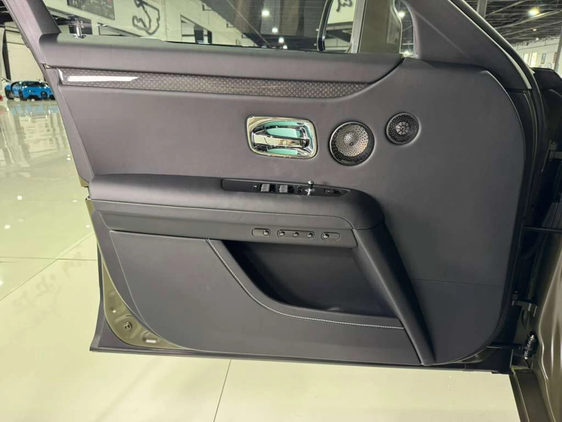 mph038_3918155839_7f767c1b5ce3660110839a2effde0ca0_8018d2a217