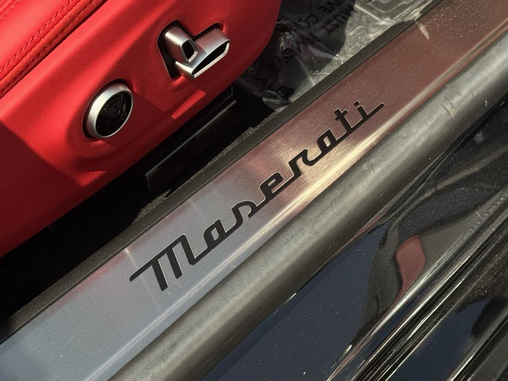 mph038_3918799310_g_Hs_Txvhg_JV_Xmg_BLKB_0q_5j_M5ao_Y_2ac7932392