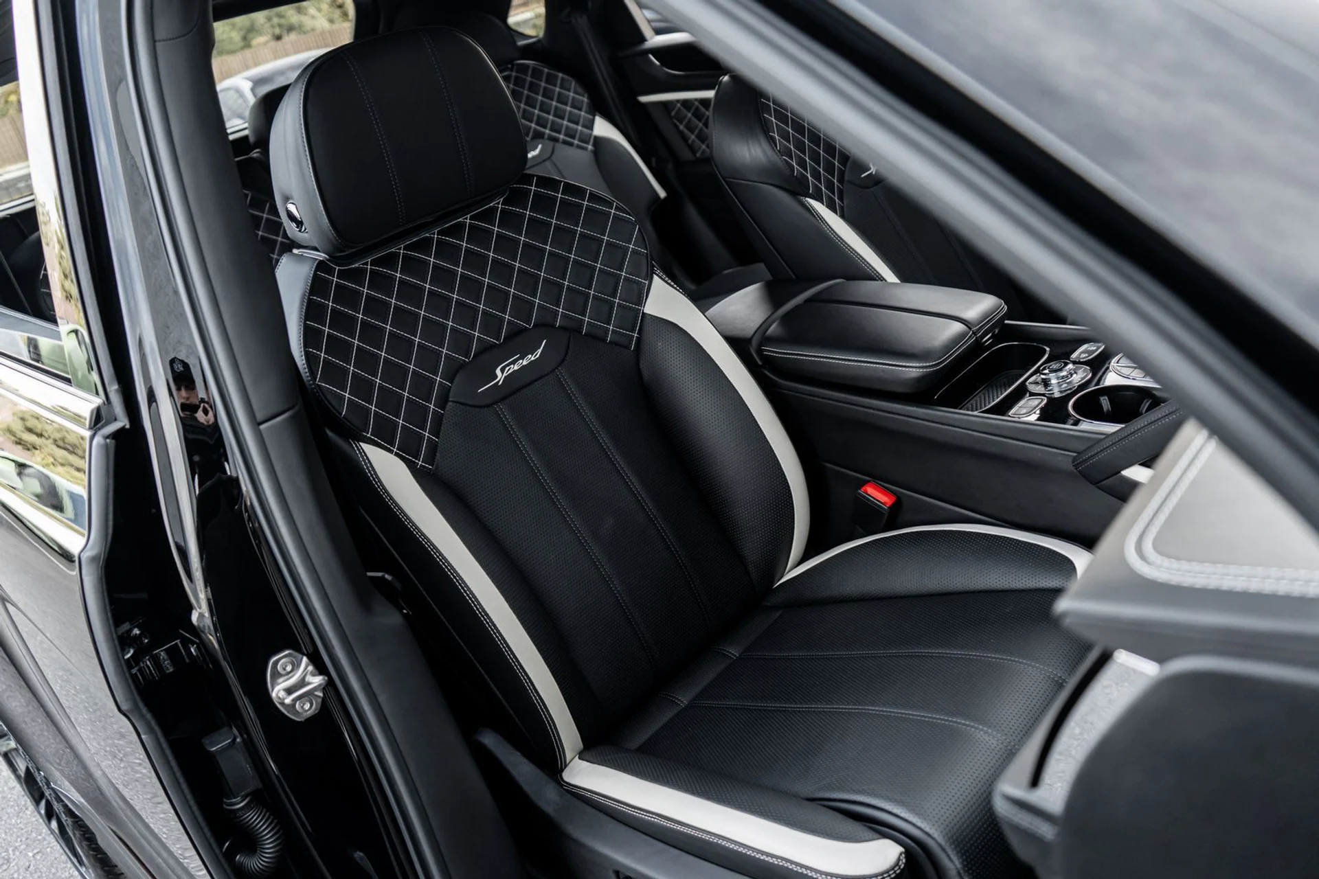 mph038_3924707973_bc43c75a_bc40_43f5_b998_ae909cc8c71a_8effb236ee