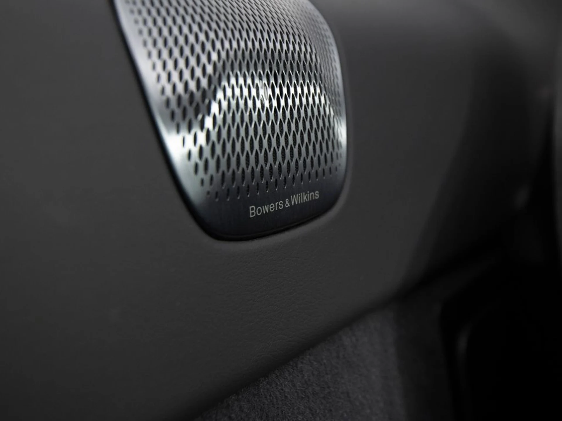 mph038_394228887_af456ea3713f5a33a12c308c883a194bx_2cf8426760