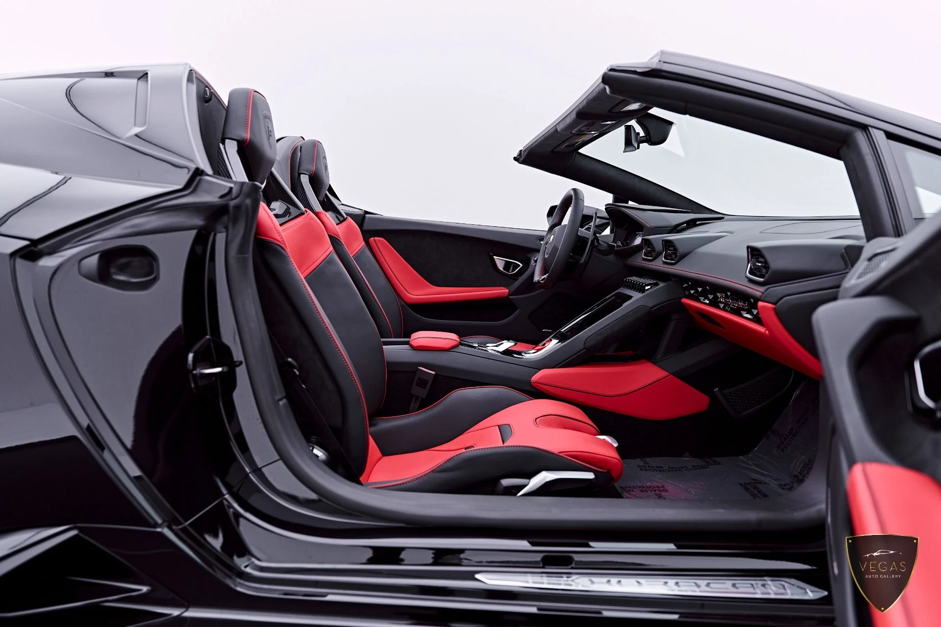 mph038_3945977026_Used_2024_Lamborghini_Huracan_EVO_Base_1783505126_7db1cac621