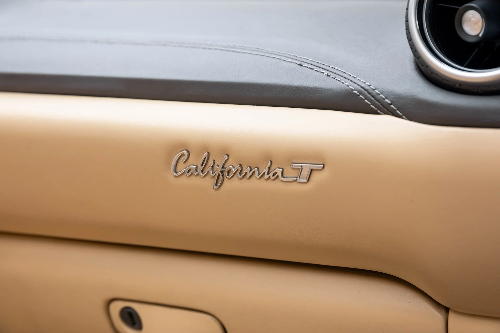 mph038_3948208990_add7b2ed1e354b2e8170ee574638fb6e_e77f1294de