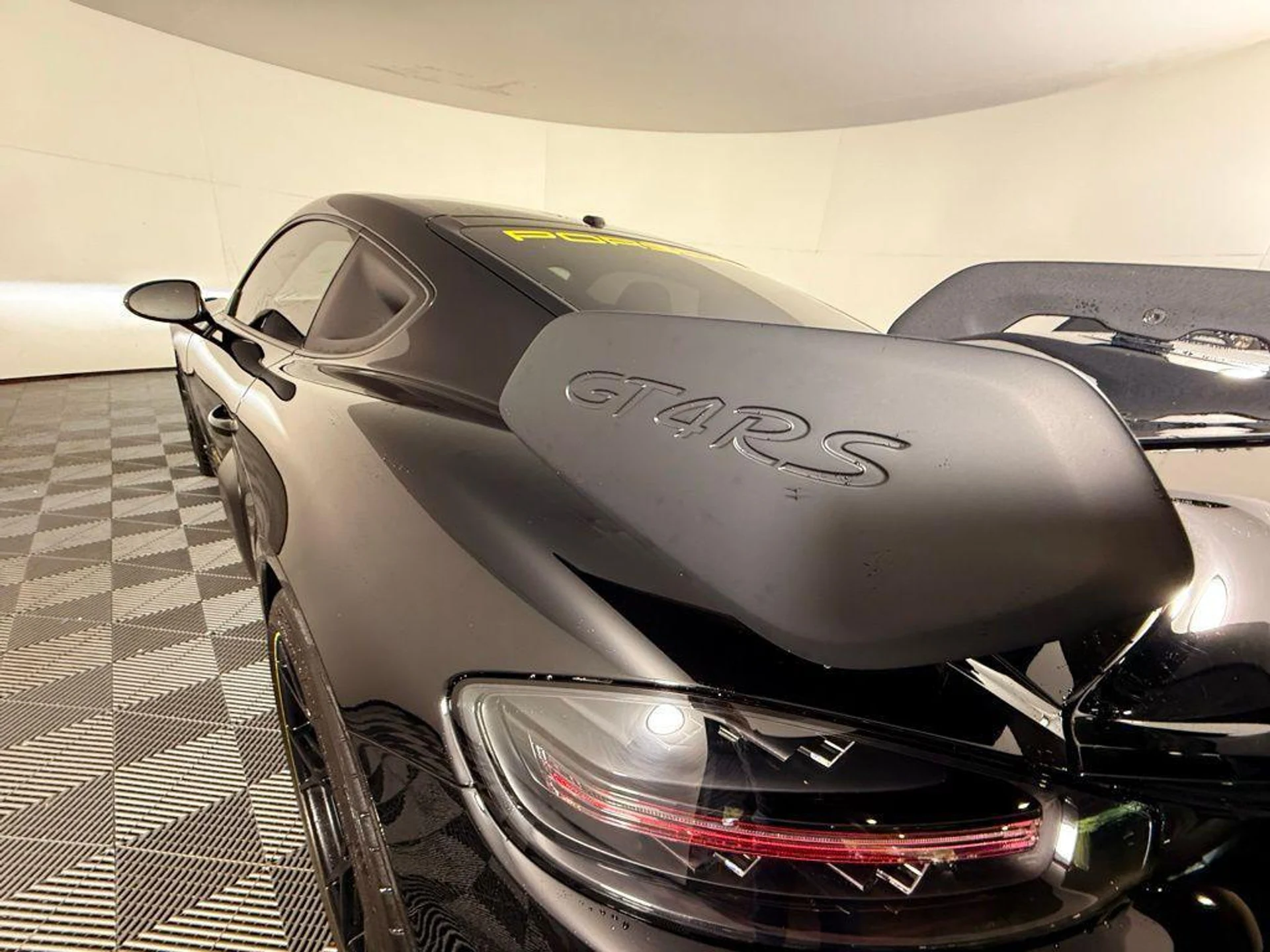 mph038_3971132625_MK_4w_Zqn371s45uld_U5_EM_UU_2_Sg_8b66d4b90f