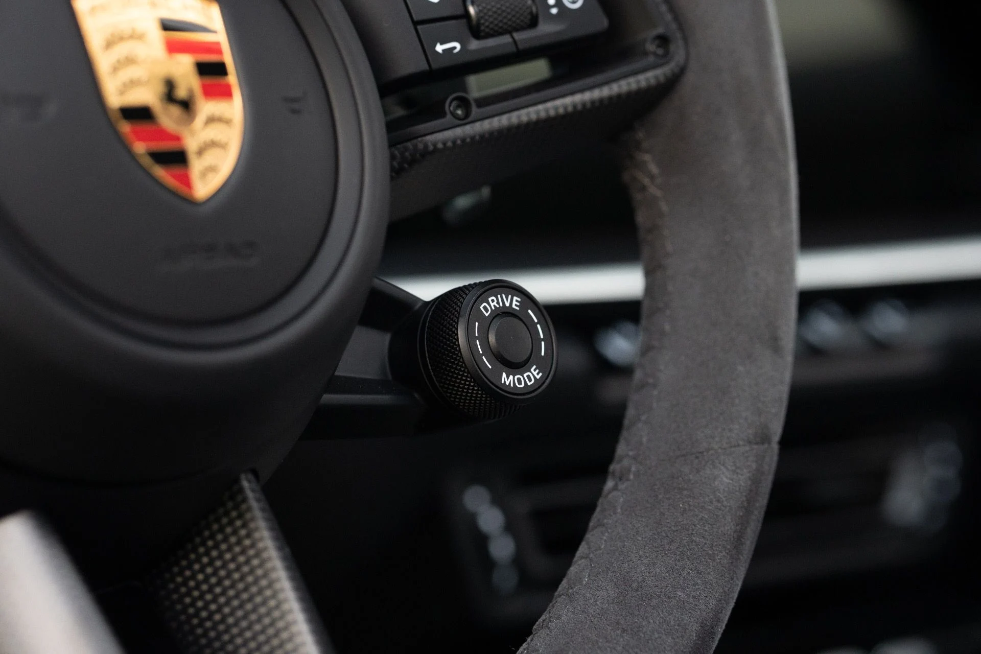 mph038_3997417865_Used_2021_Porsche_911_Turbo_S_1758737347_d9333abffd