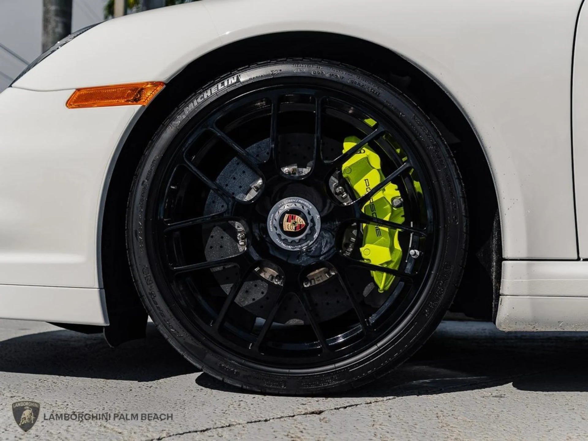 mph038_4008586095_06013604a859471bd7772f4fc7c97f08_b6f01ed1f3