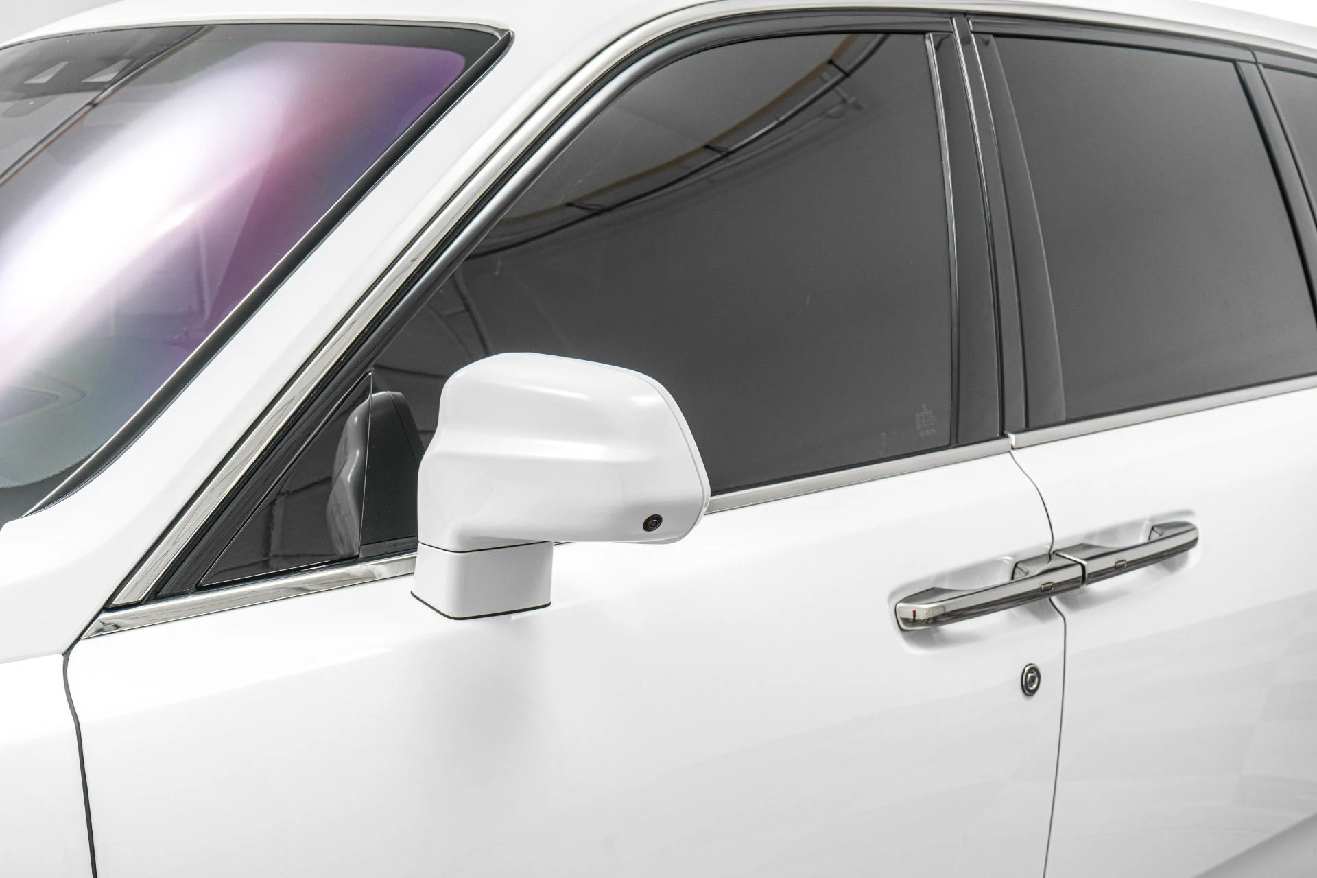 mph038_4011527158_Used_2024_Rolls_Royce_Cullinan_Shooting_Star_Headliner_Picnic_Tables_Low_Miles_1772230993_85e7785ce5