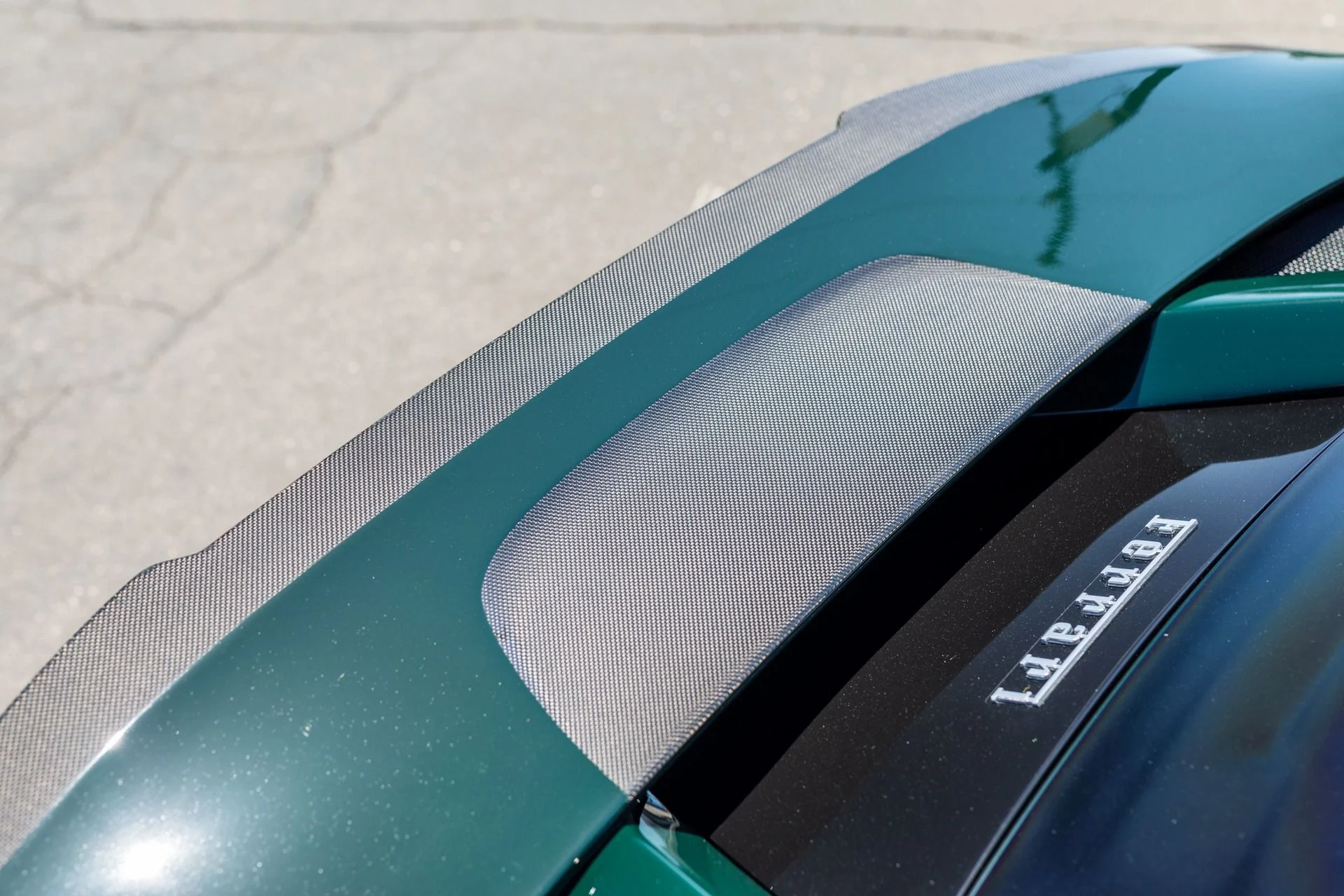 mph038_4013780496_Used_2022_Ferrari_F8_Tributo_1744415622_1cfec5ef6e